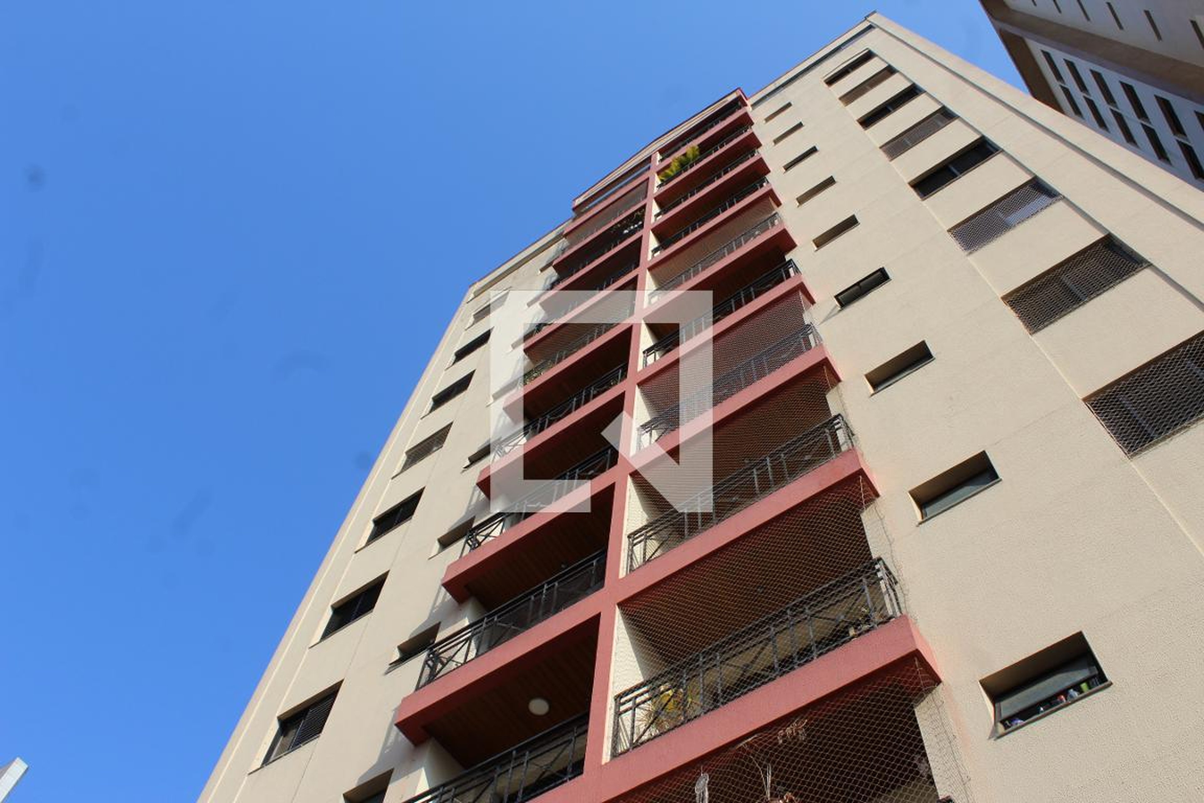 Fachada do Prédio Condomínio Fernanda