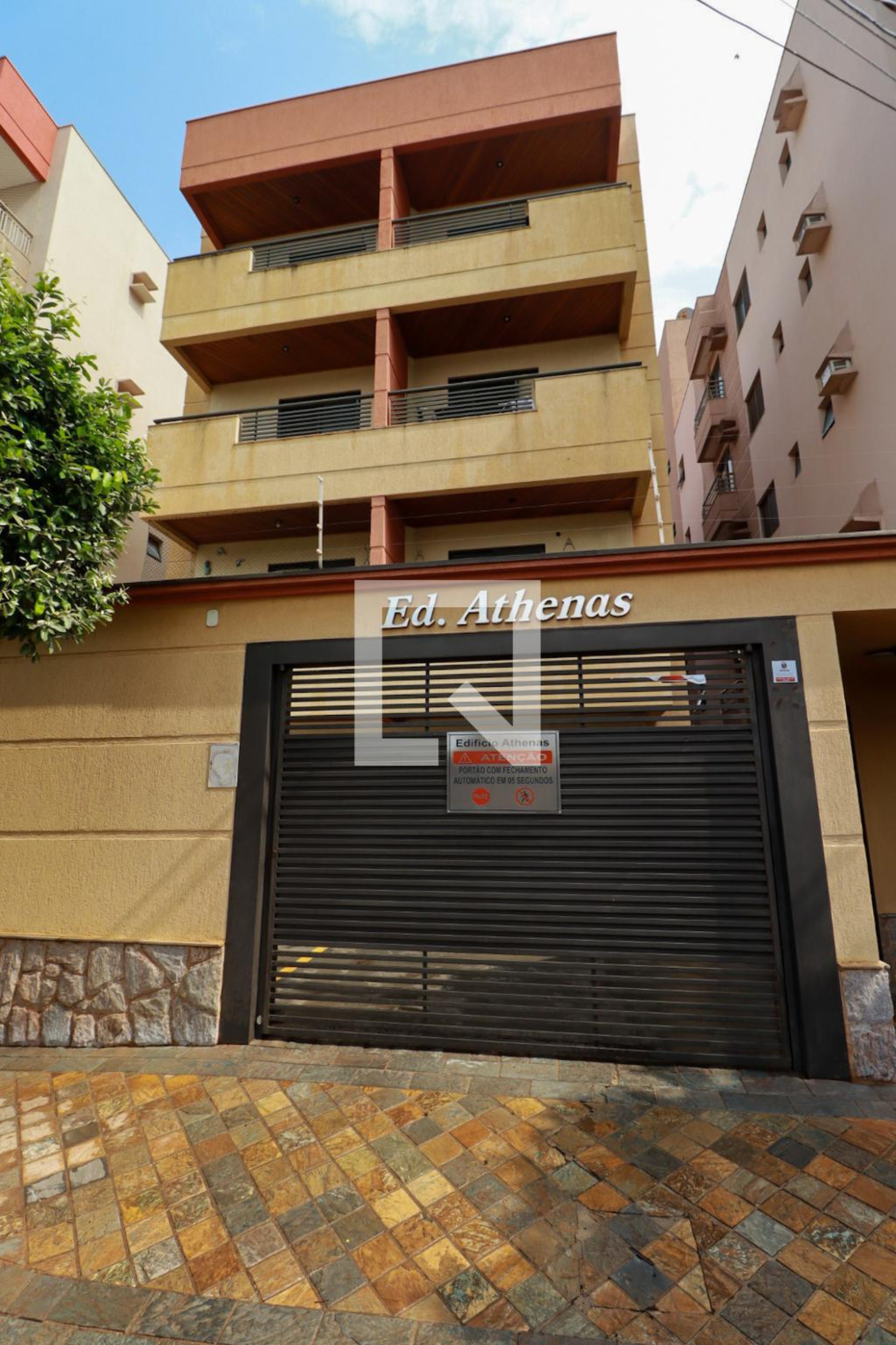 Fachada Edifício Athenas