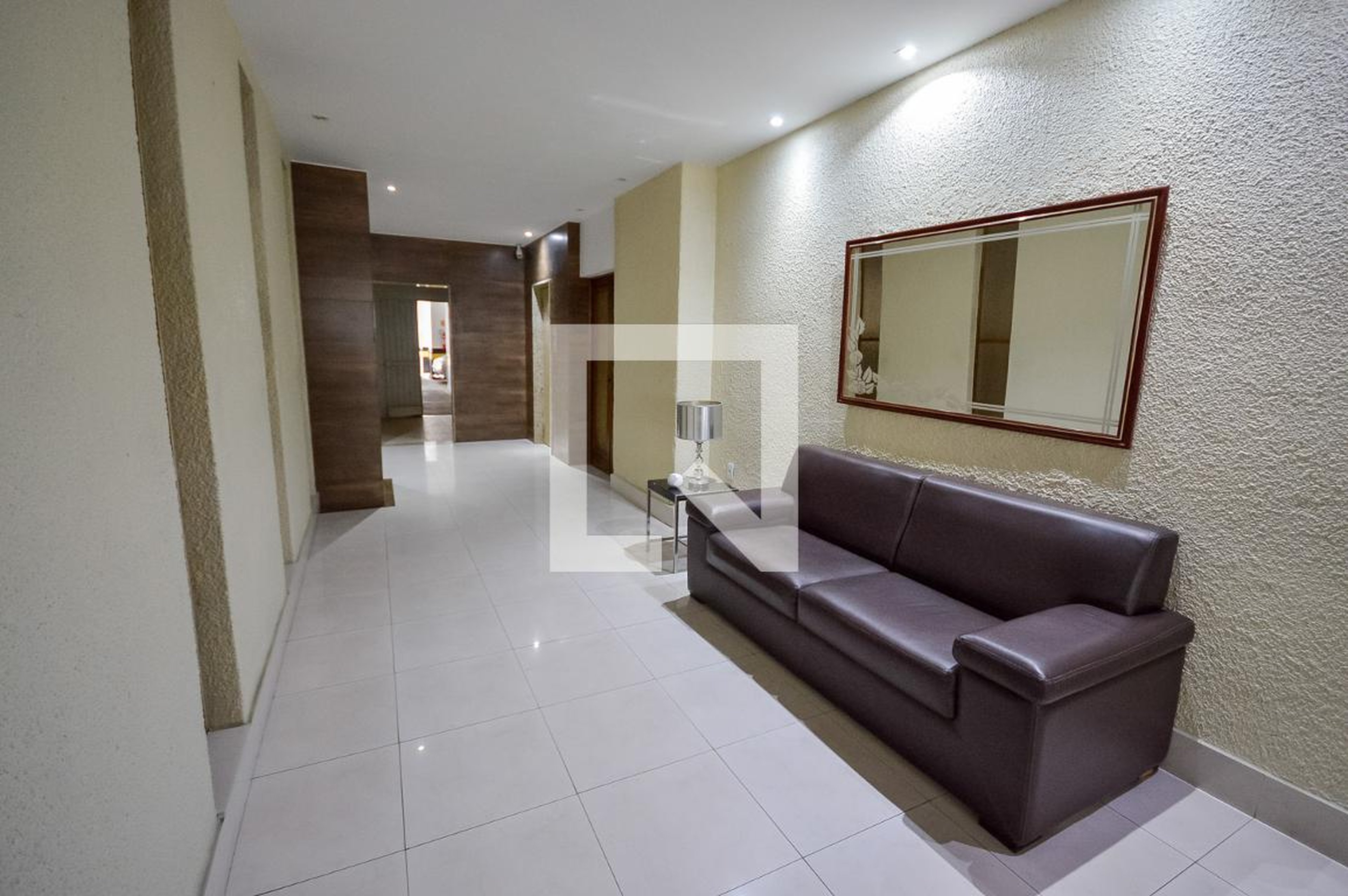 Hall - Edifício Mongeral Xiv
