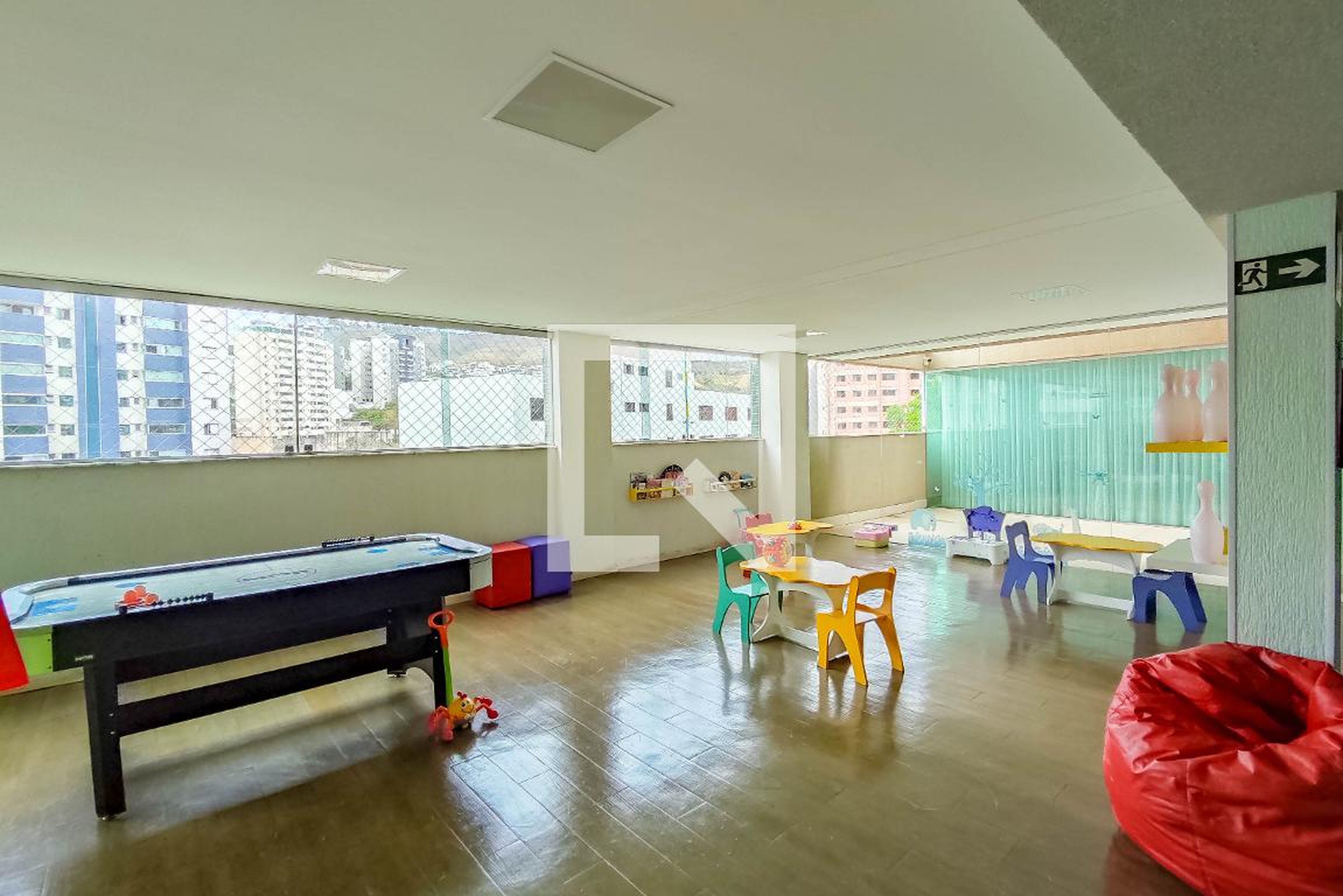 Salão de jogos Condomínio em Rua Sílvio Menicucci, 137