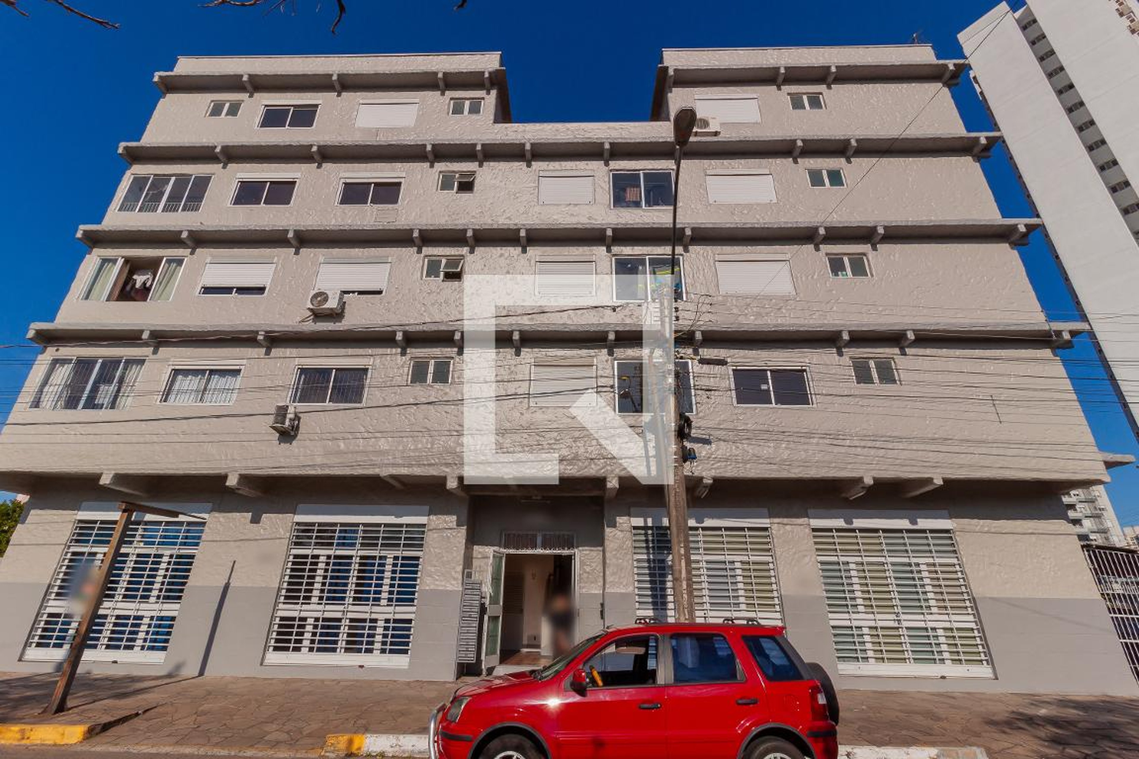 Fachada Condomínio em Rua Primeiro de Março, 1328