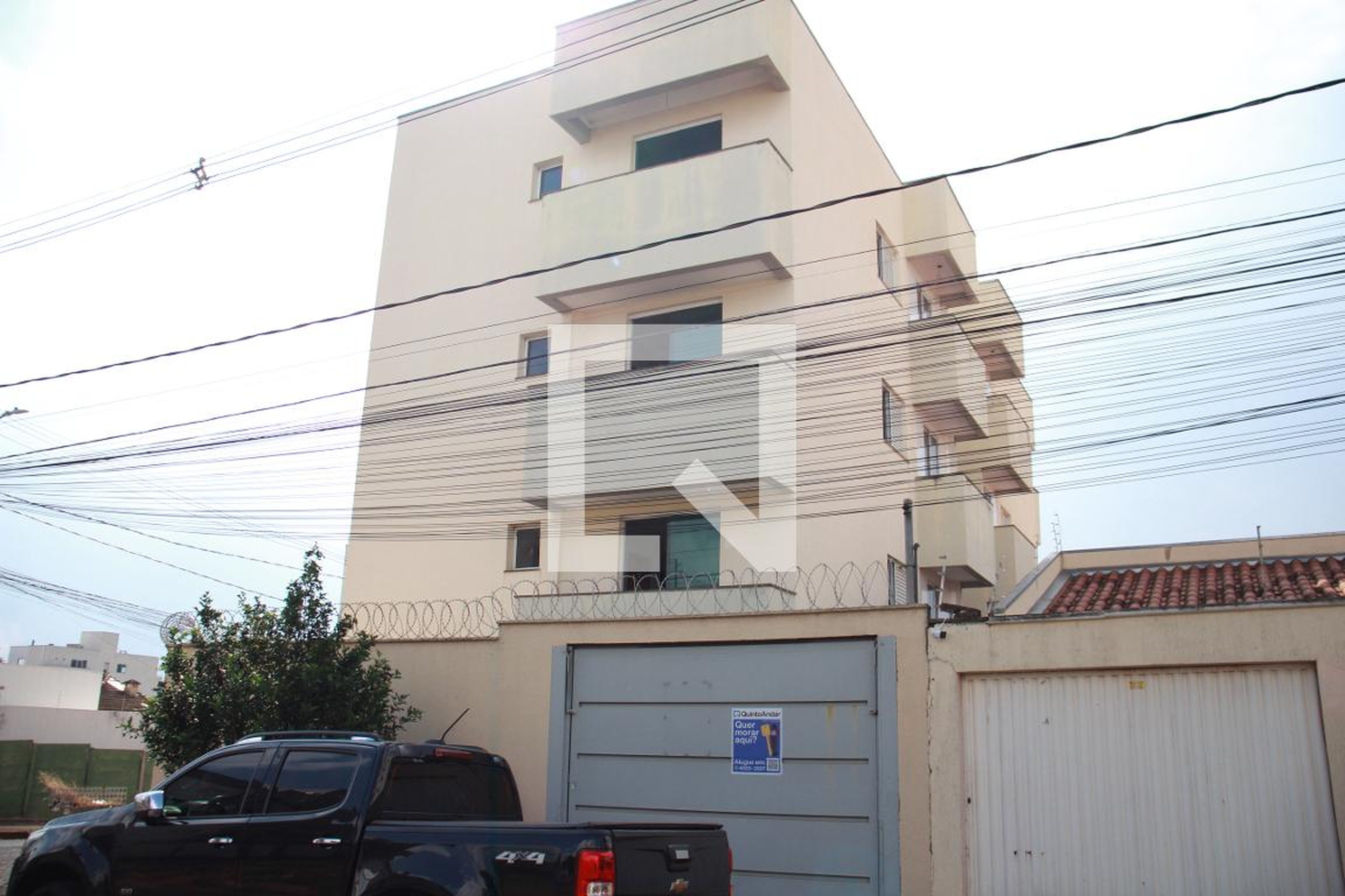 Fachada do Prédio Condomínio em Rua Caule, 852