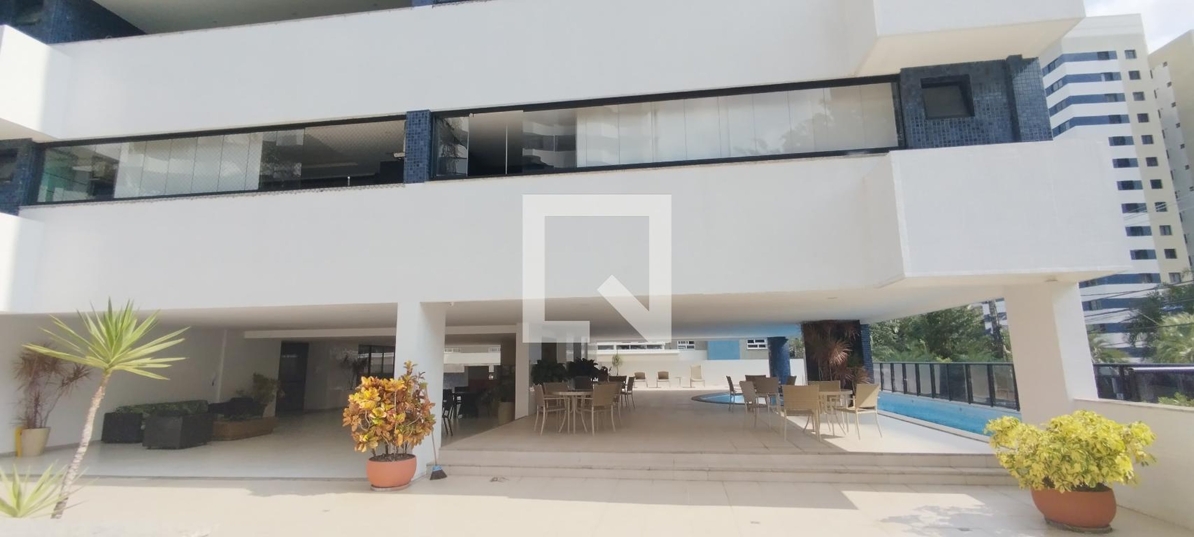 Fachada Condomínio Alphaville 1