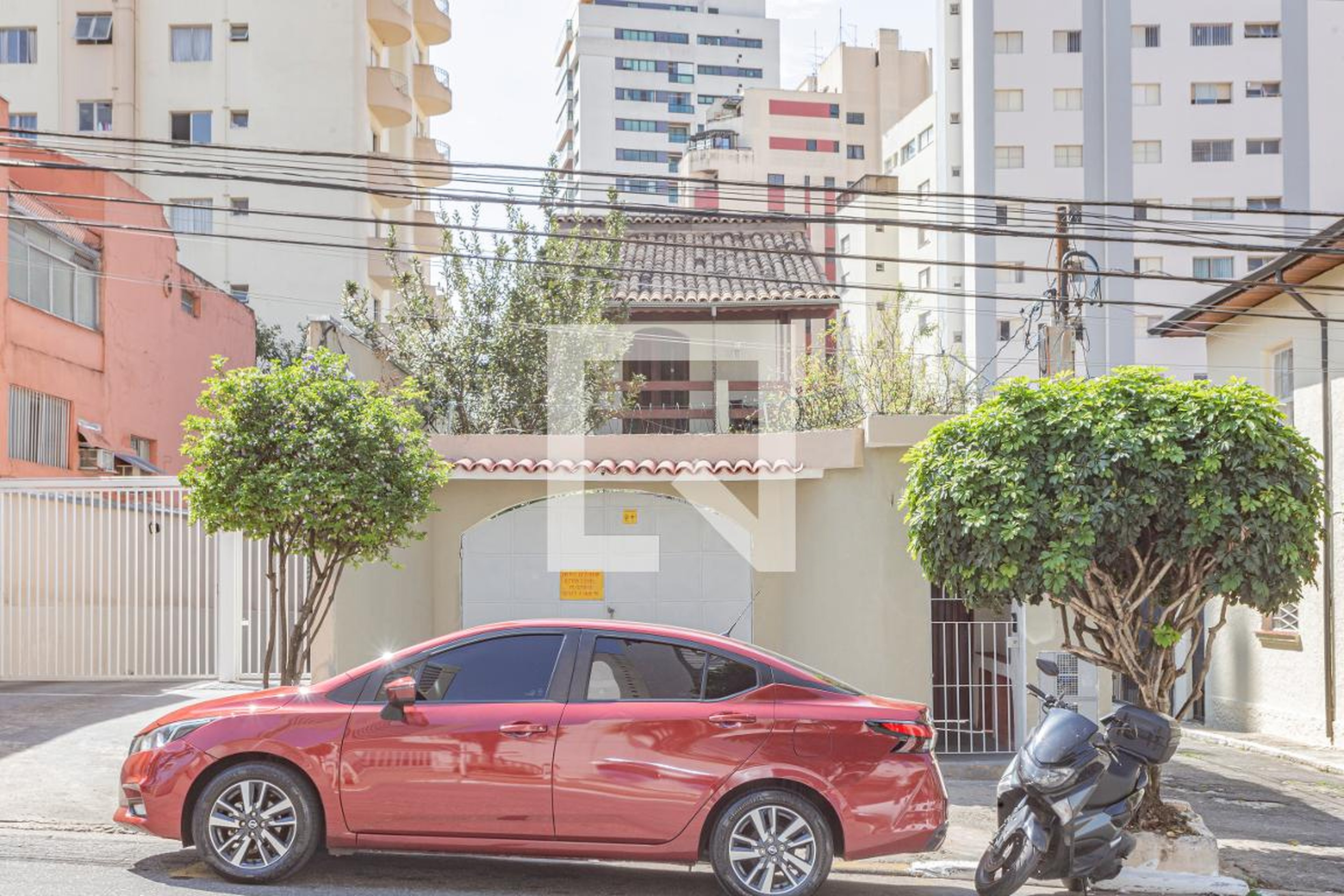 Fachada Condomínio em Rua Nilo, 119