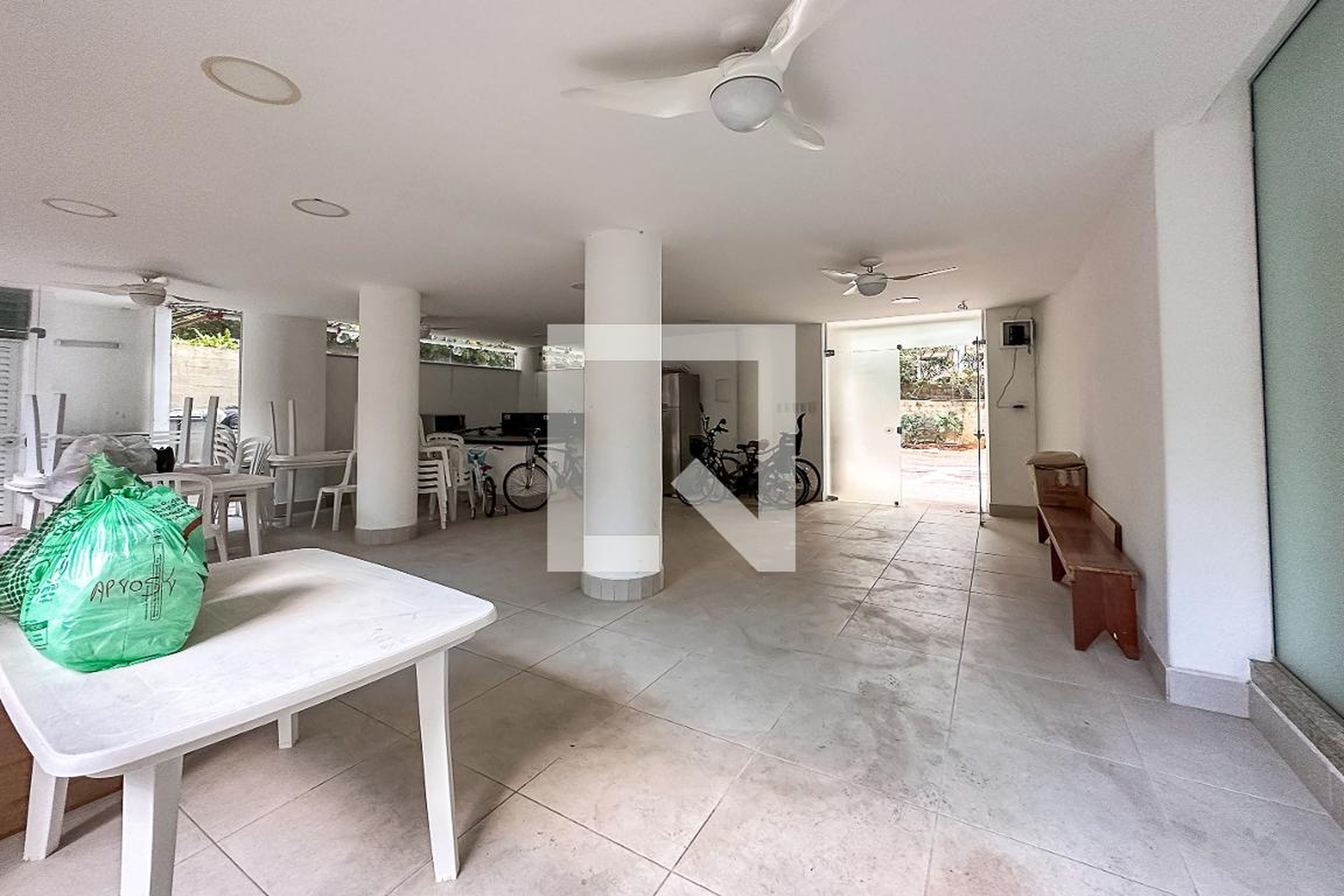 Salão de jogos - Ministro Godoy