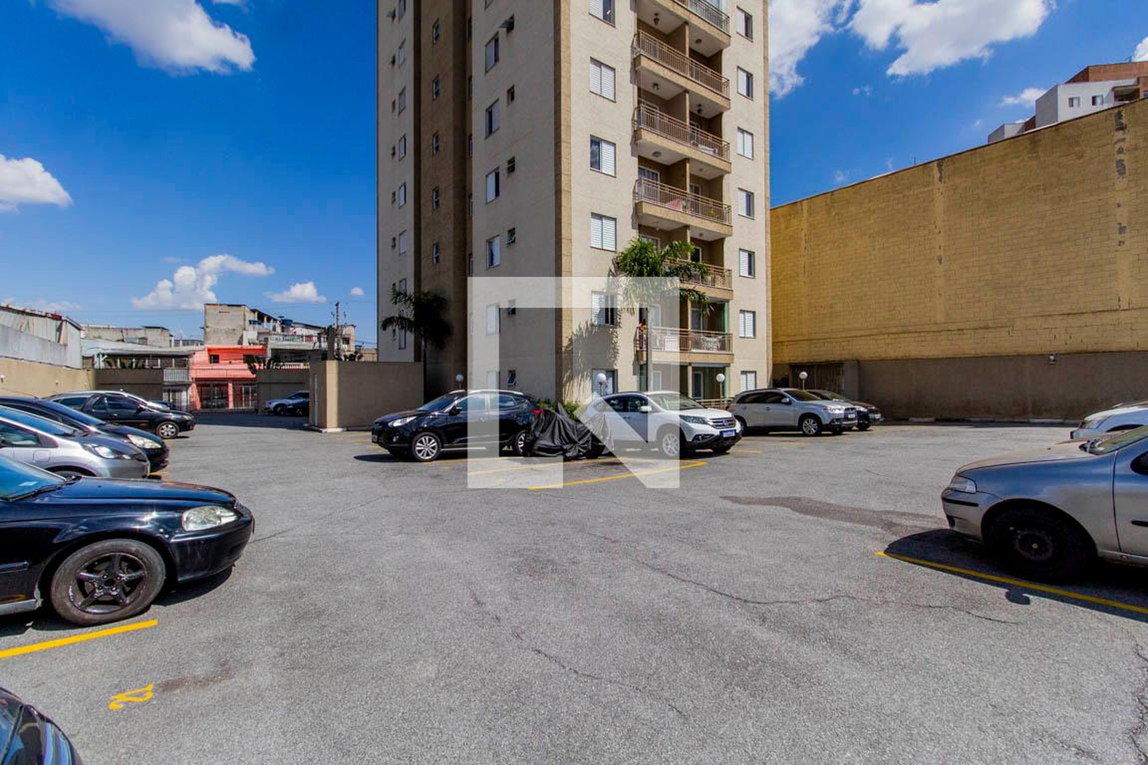 Estacionamento - Edifício Petra