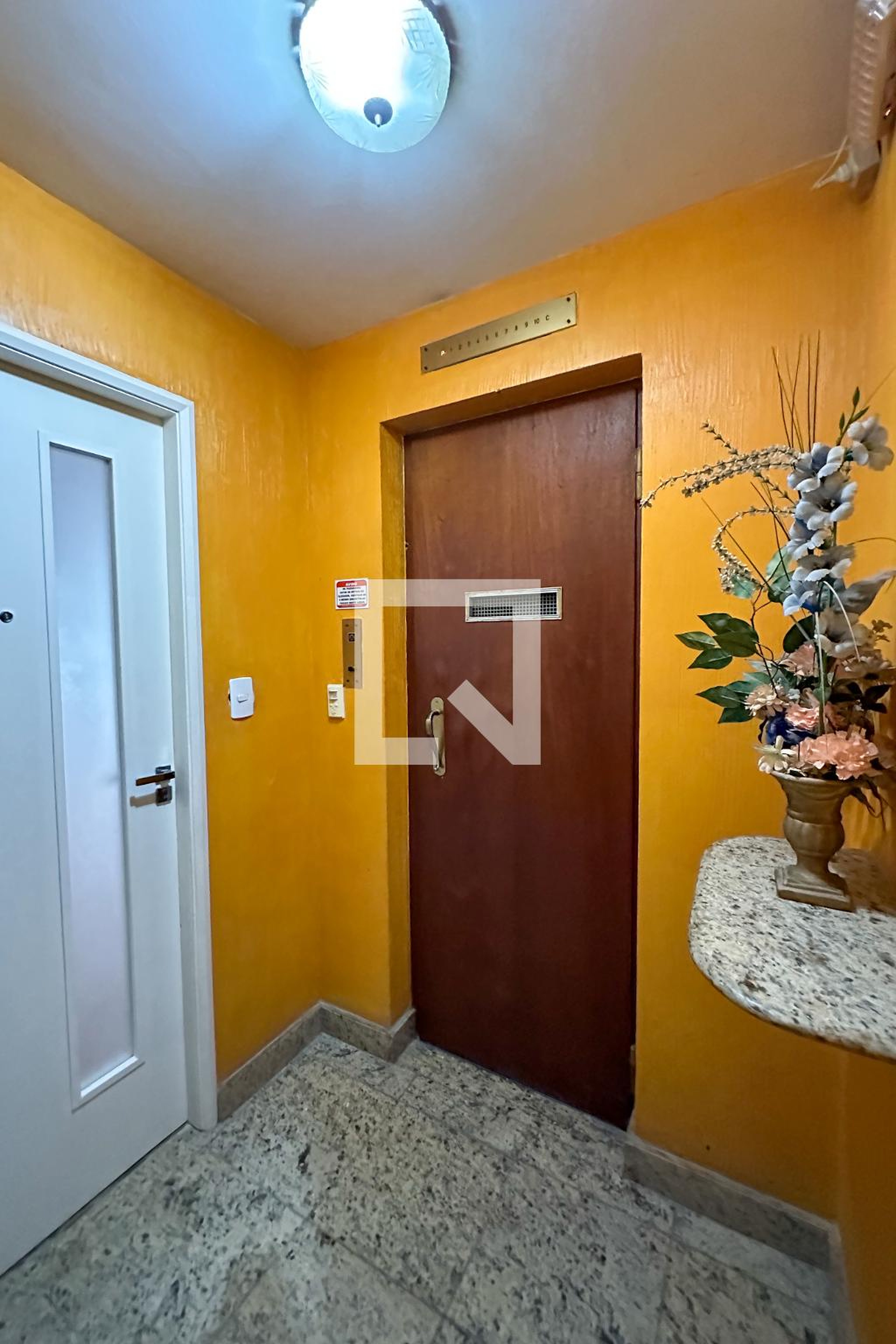 Hall de entrada - Edifício Solar Santa Clara