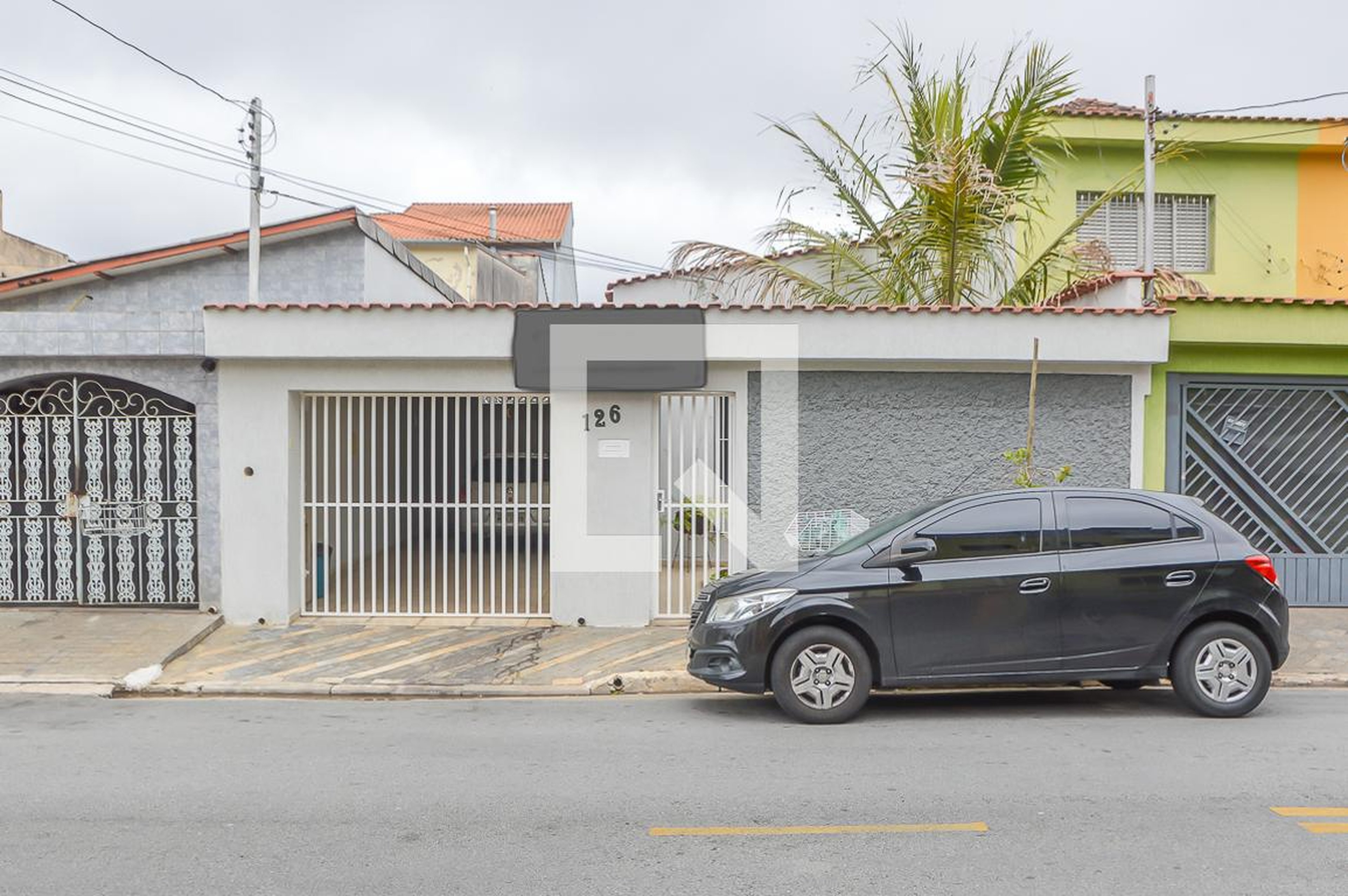 Fachada Condomínio em Rua Votorantim, 126