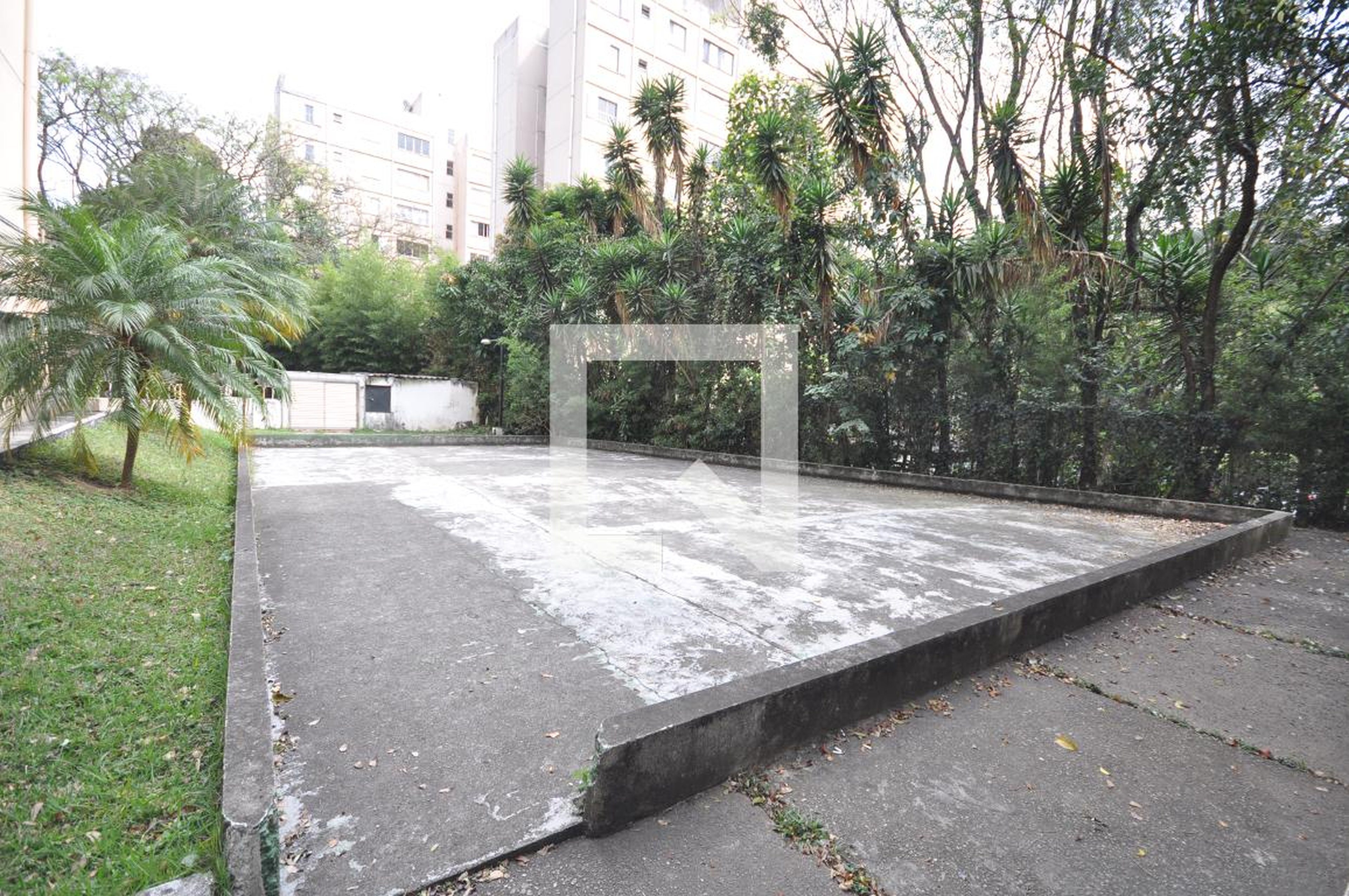 Área comum - Conjunto Habitacional dos Ipês