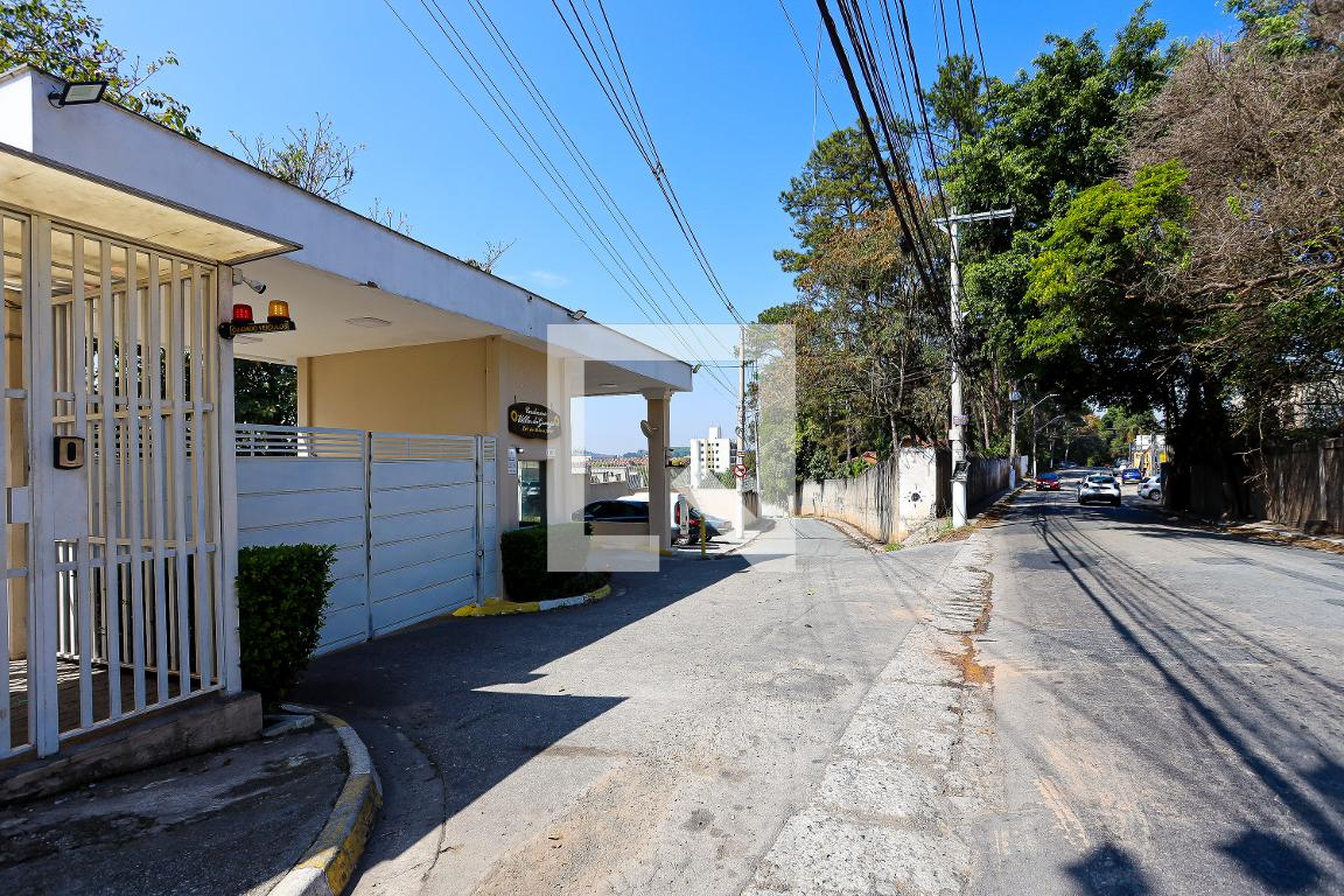 Fachada do condomínio Condomínio Villas da Granja