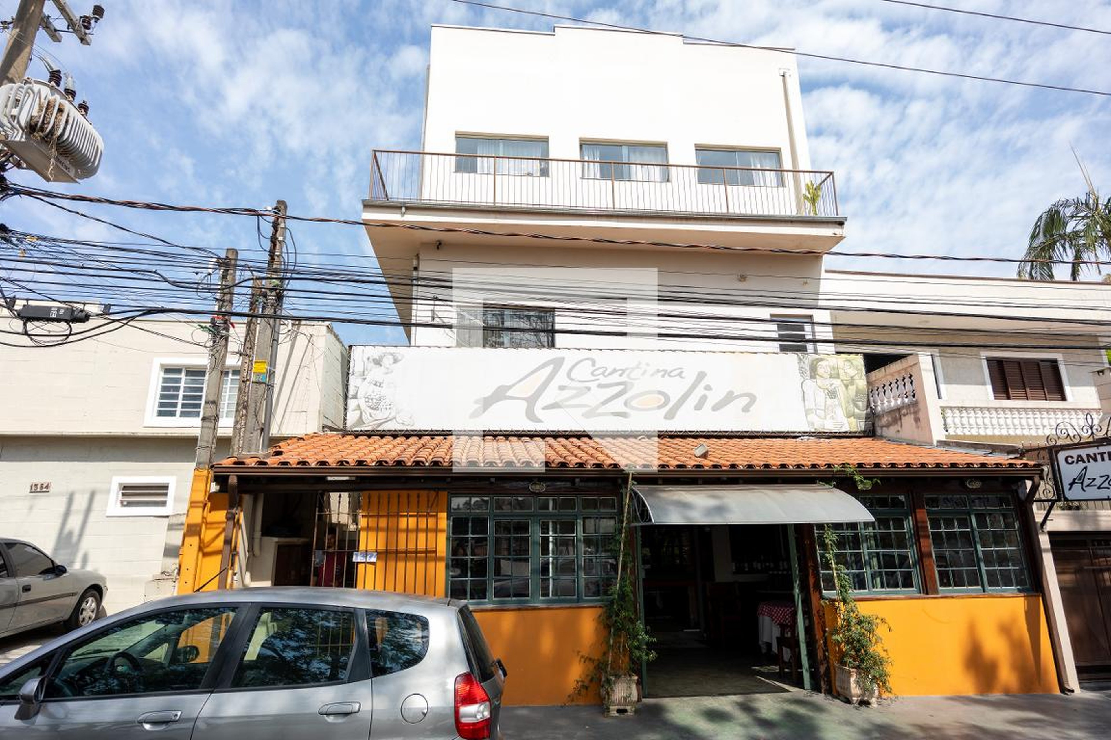 Fachada Condomínio em Rua Santa Cruz, 1372