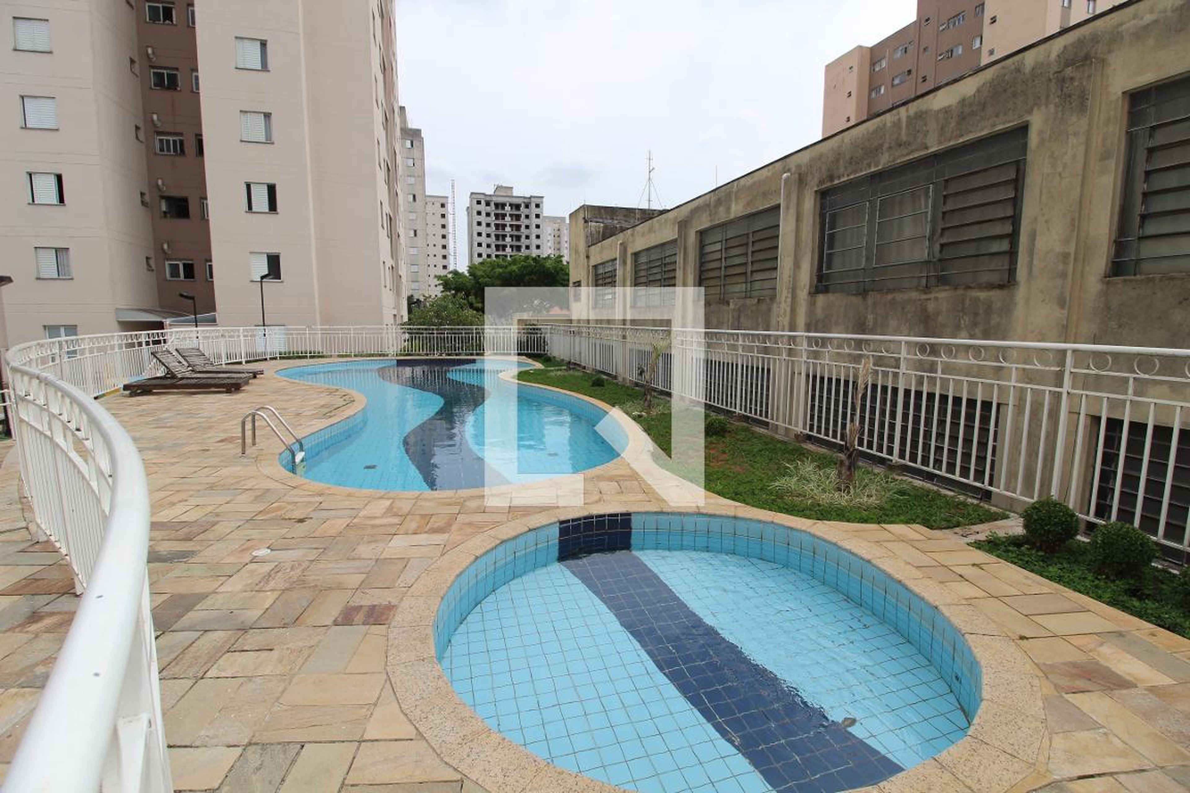 Piscina - Jardins de Évora