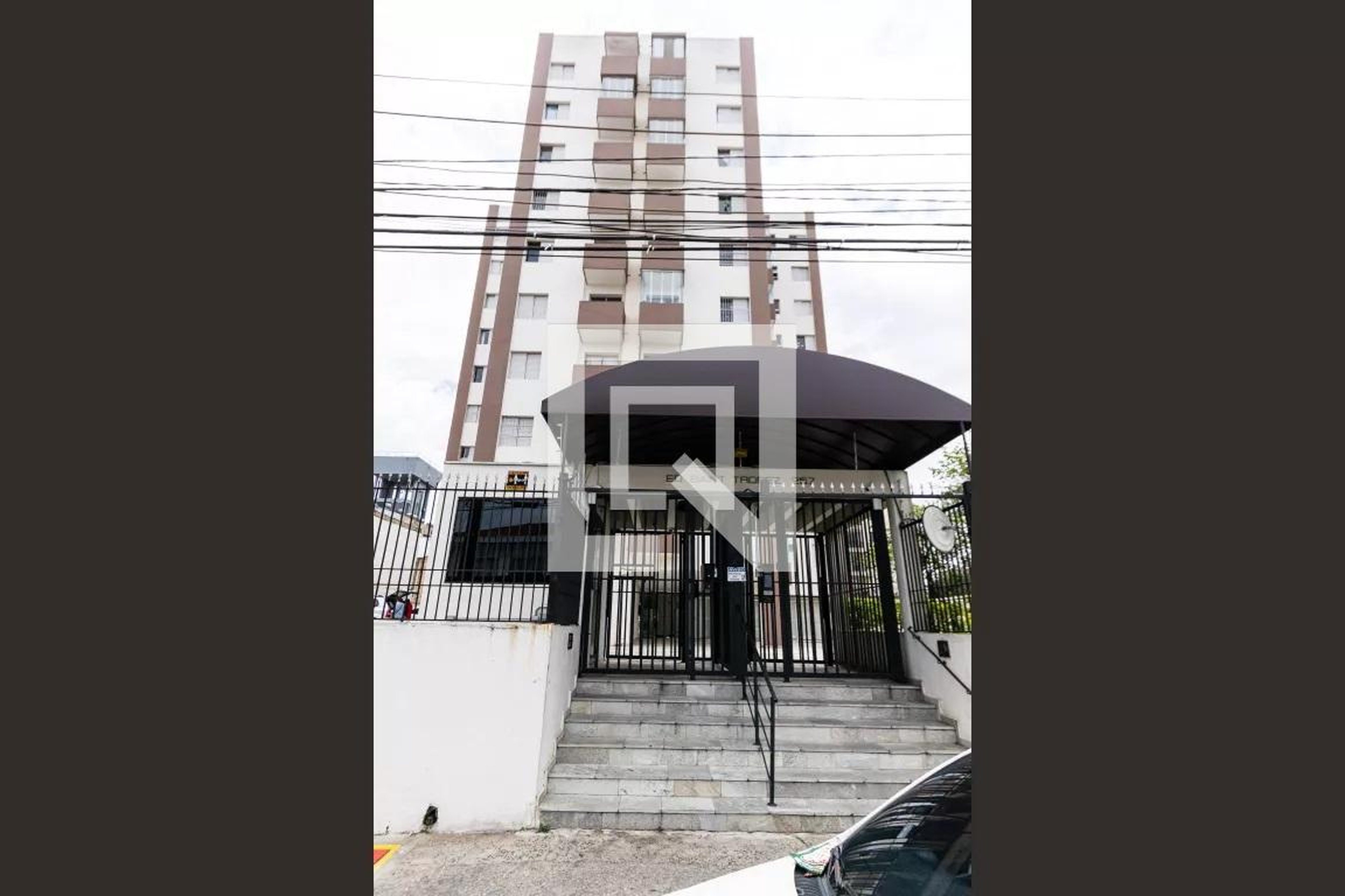 Fachada do Prédio Condomínio Saint Tropez