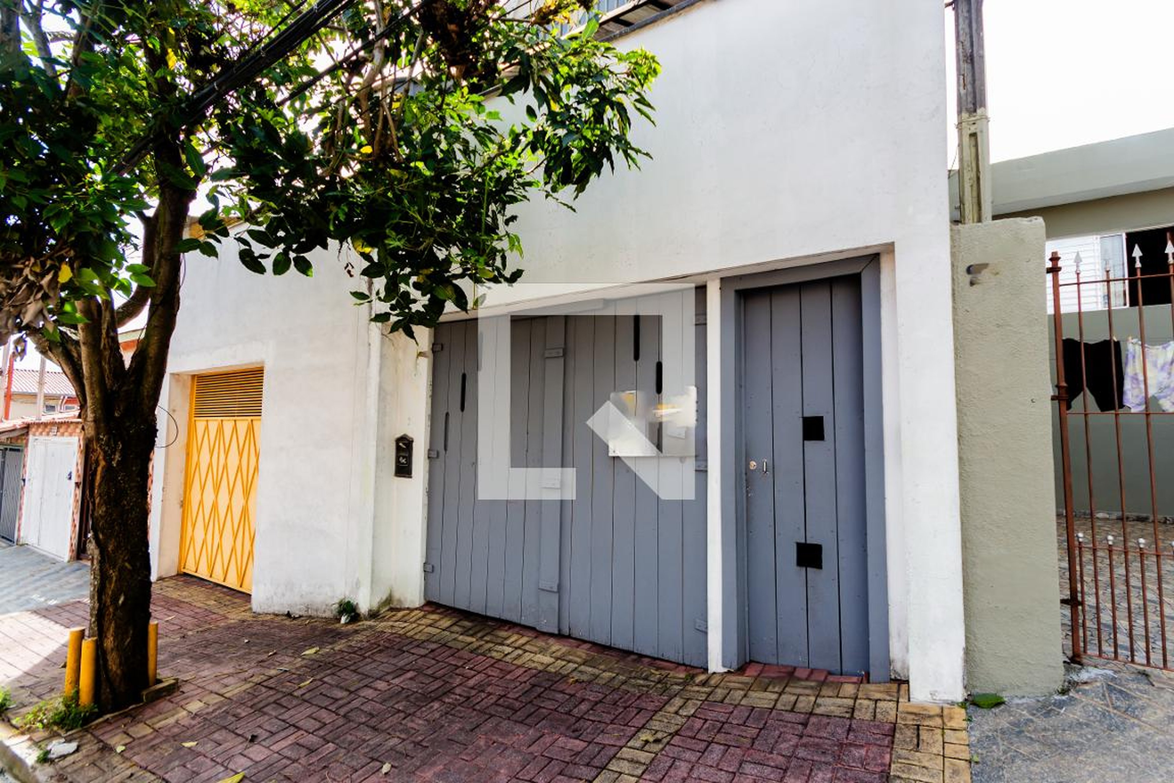 Fachada Condomínio em Rua Afrânio Peixoto, 214