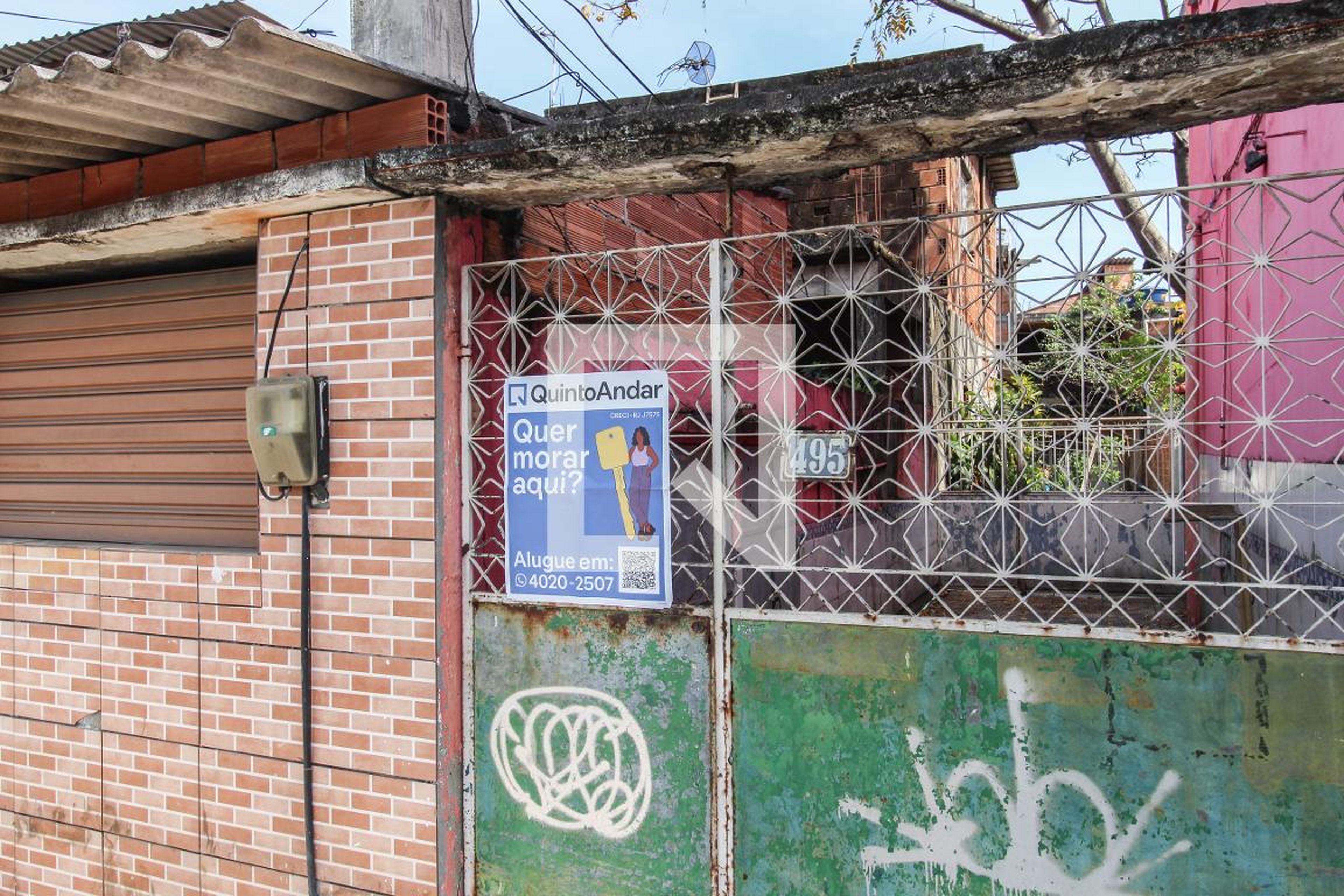 Fachada Condomínio em Avenida Doutor Salles Teixeira, 495