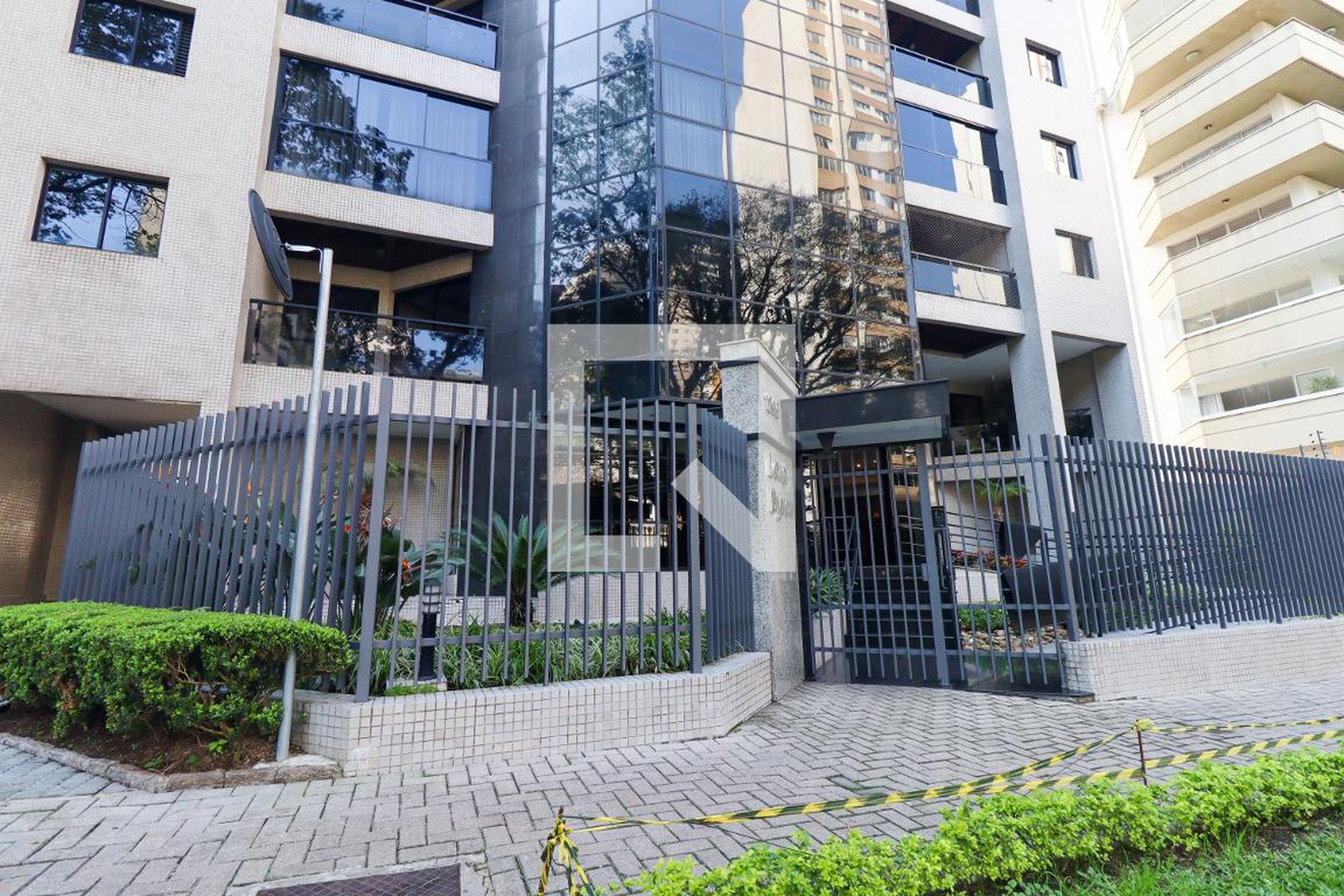 Fachada do Condominio Edifício Lord Byron