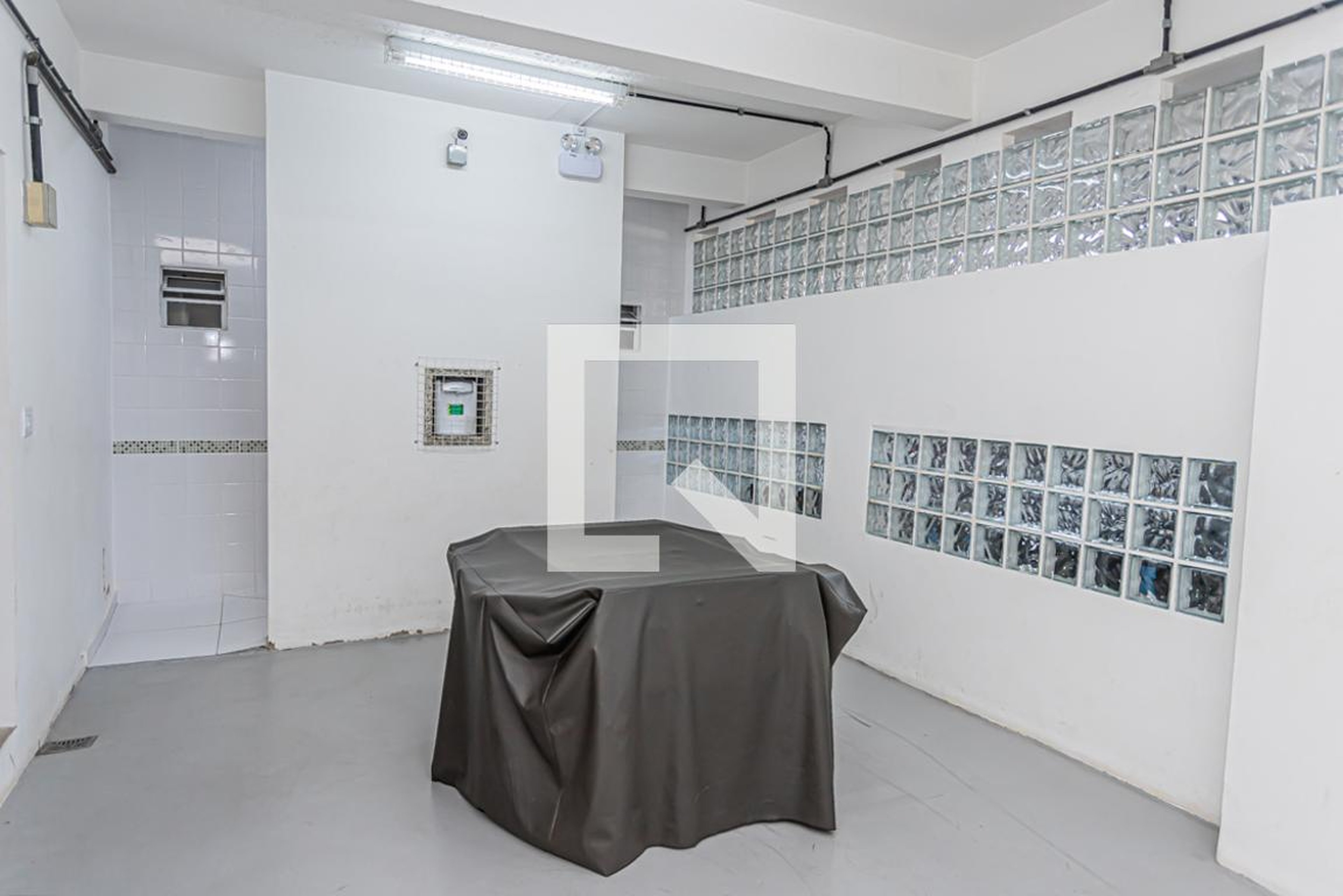 Sala de jogos - Edifício Itamambuca