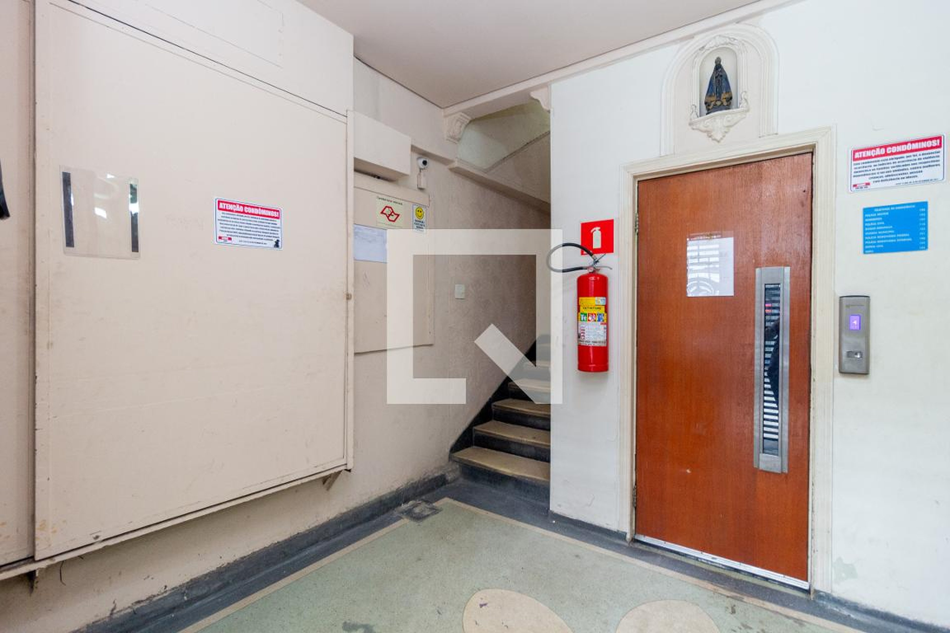 Hall social - Edifício Alberto Pinto Ribeiro