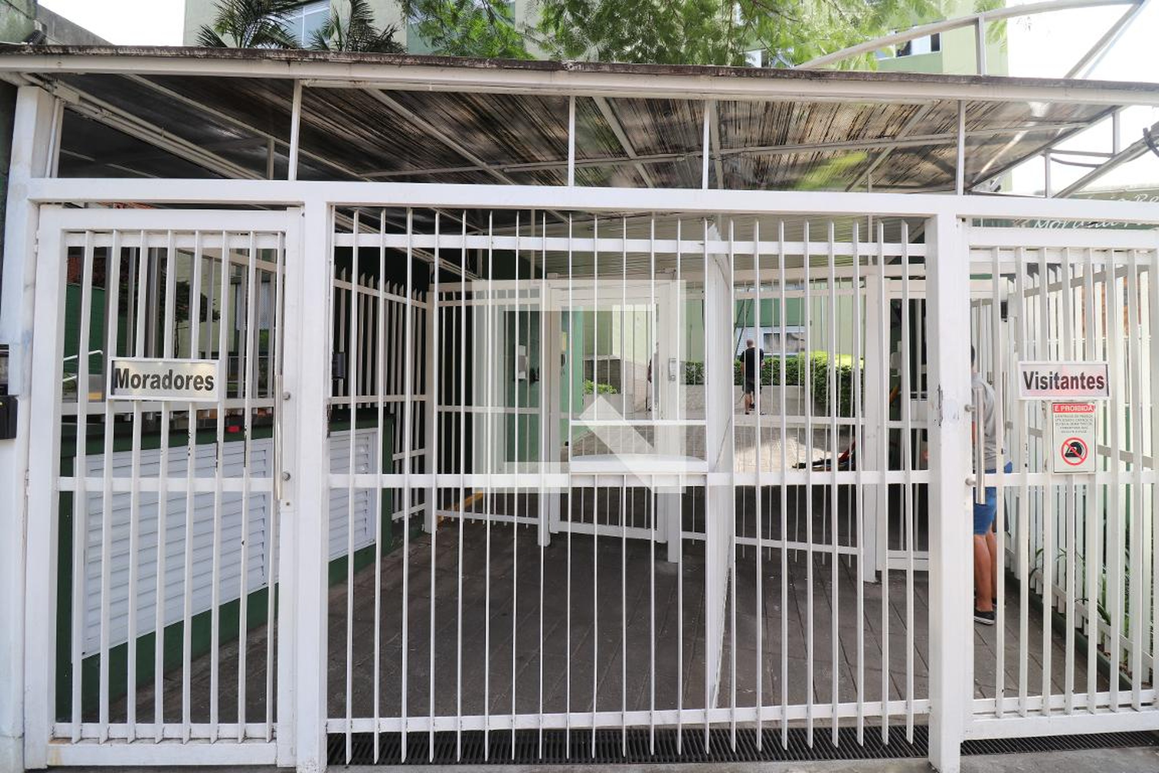 Fachada Condomínio em Avenida Itaberaba, 100