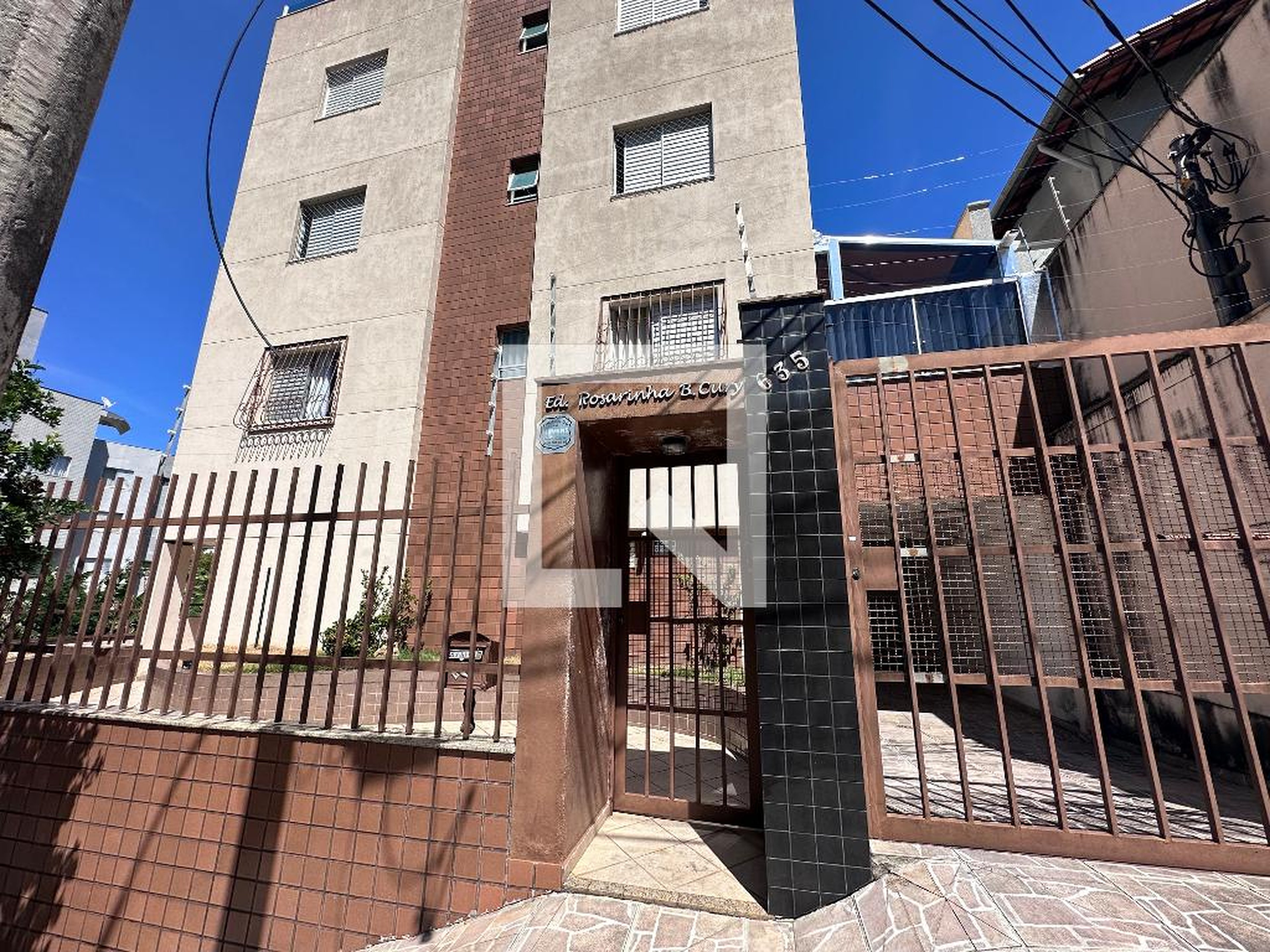 Fachada Condomínio Rosarinha Barbosa Cury