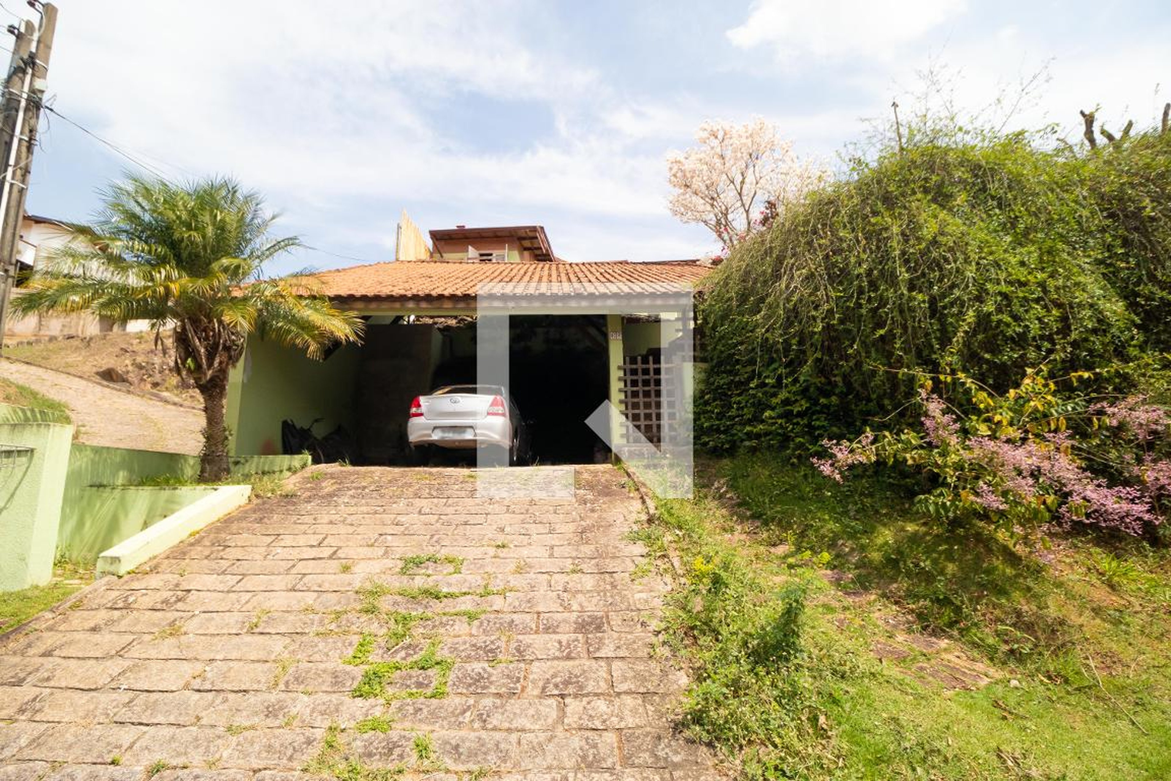 Fachada Condomínio Colinas Ermitage