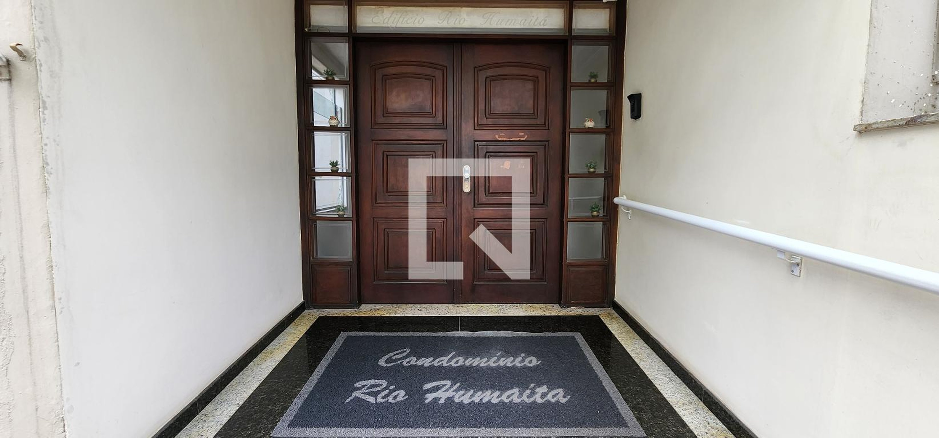 Hall de entrada - Conjunto Residencial Amazonas