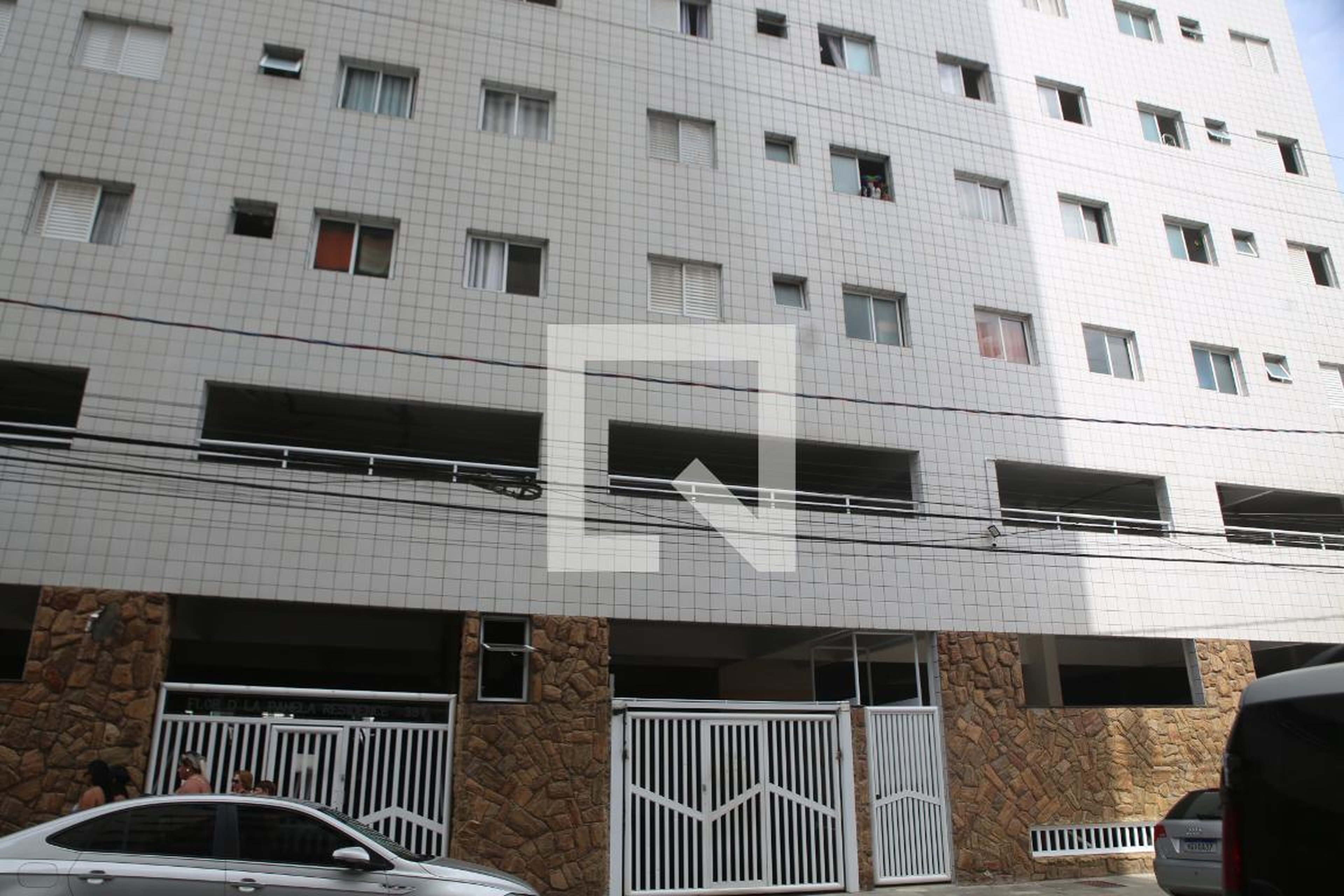 Fachada Condomínio Flor de LA Pamela