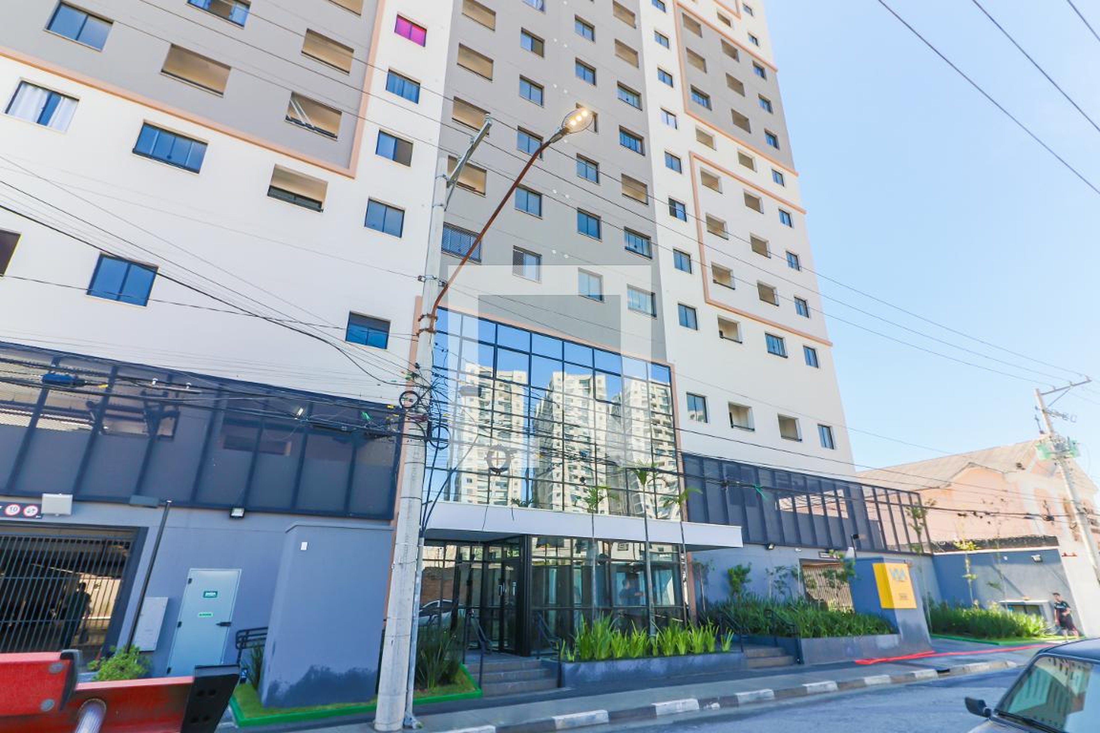 Fachada do Condomínio Condomínio Via Rovai