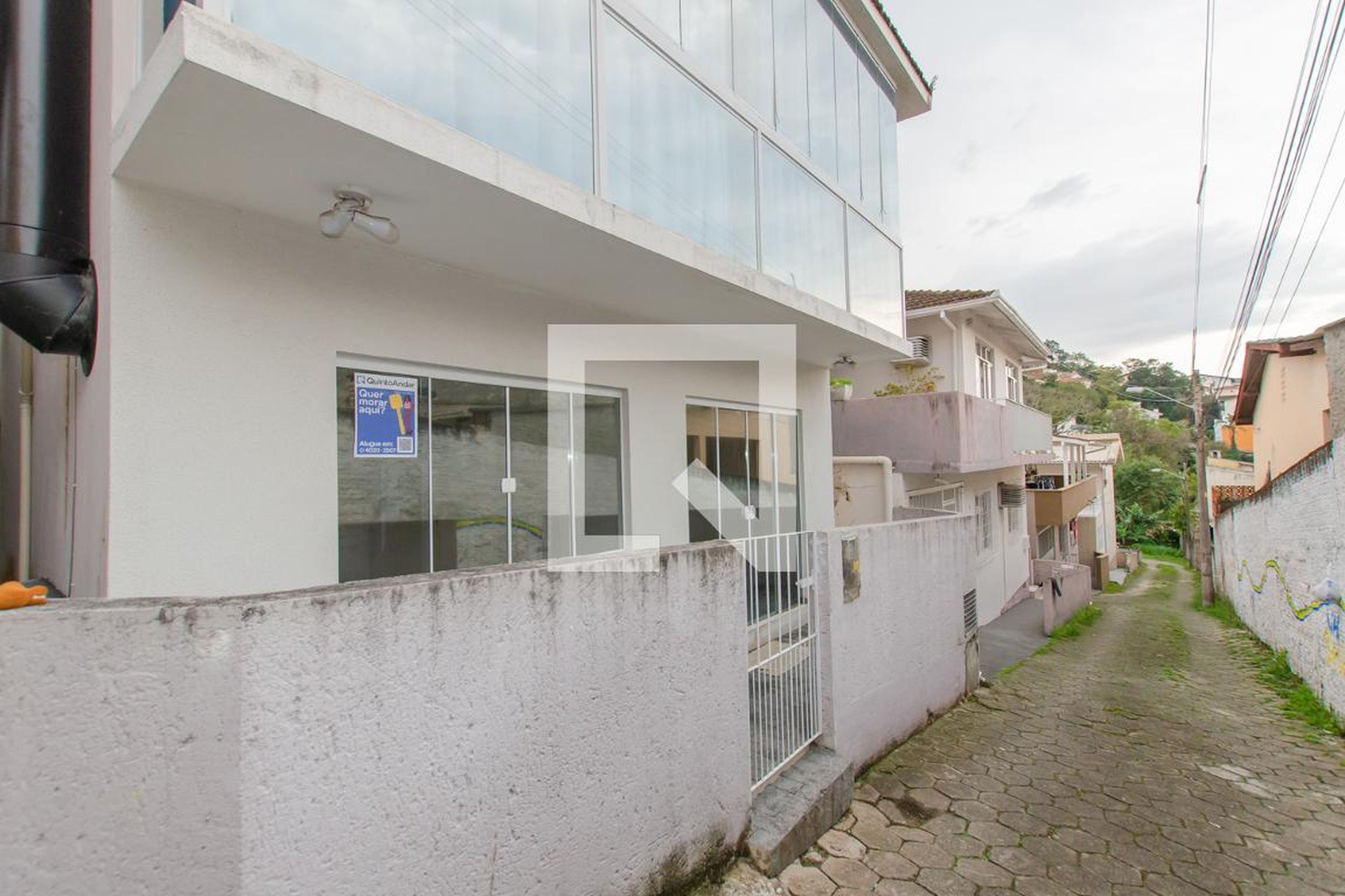 Fachada Condomínio em Servidão Arnoldo de Oliveira, 45