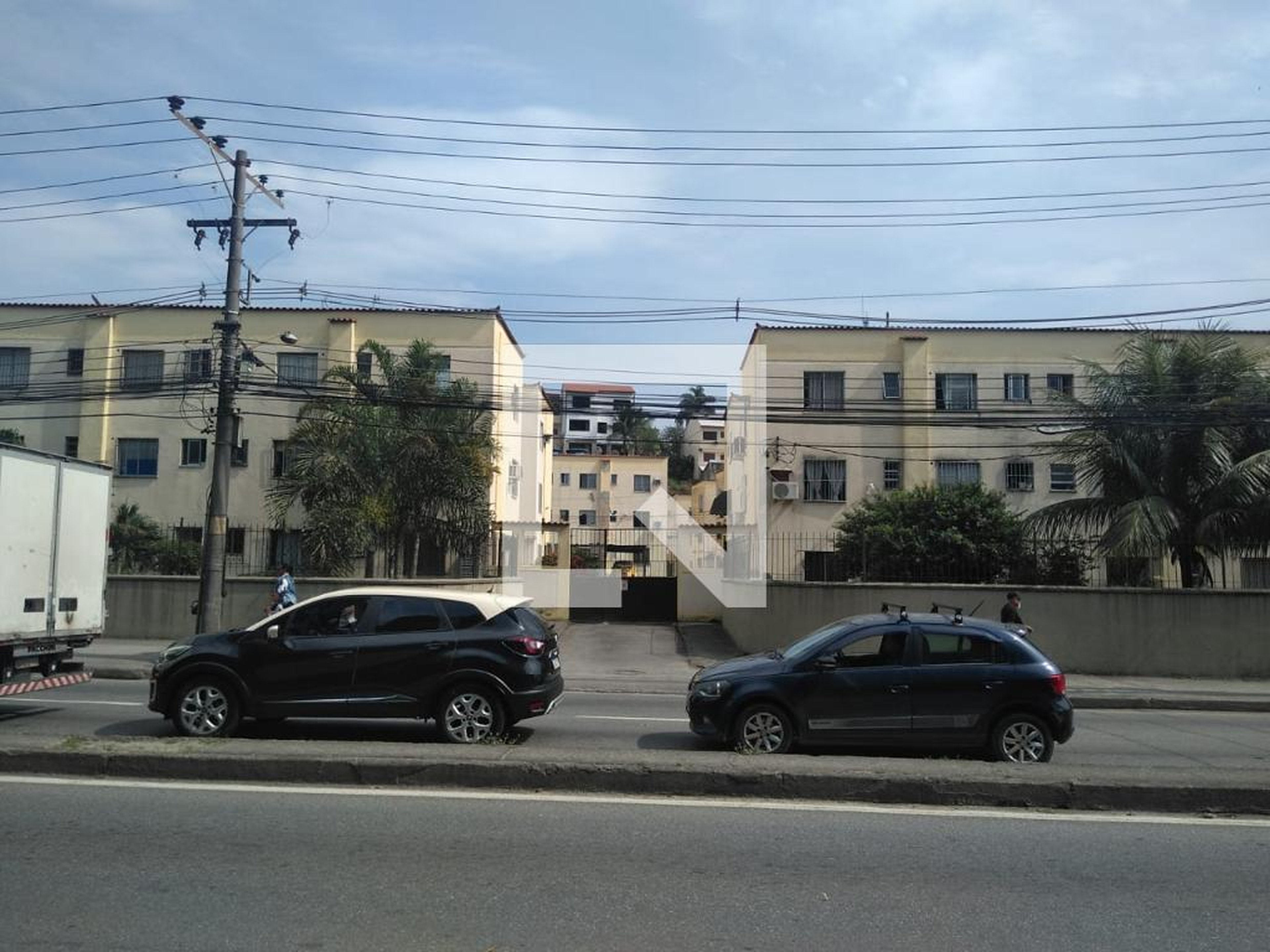 Fachada Condomínio em Estrada Rio do A, 1605