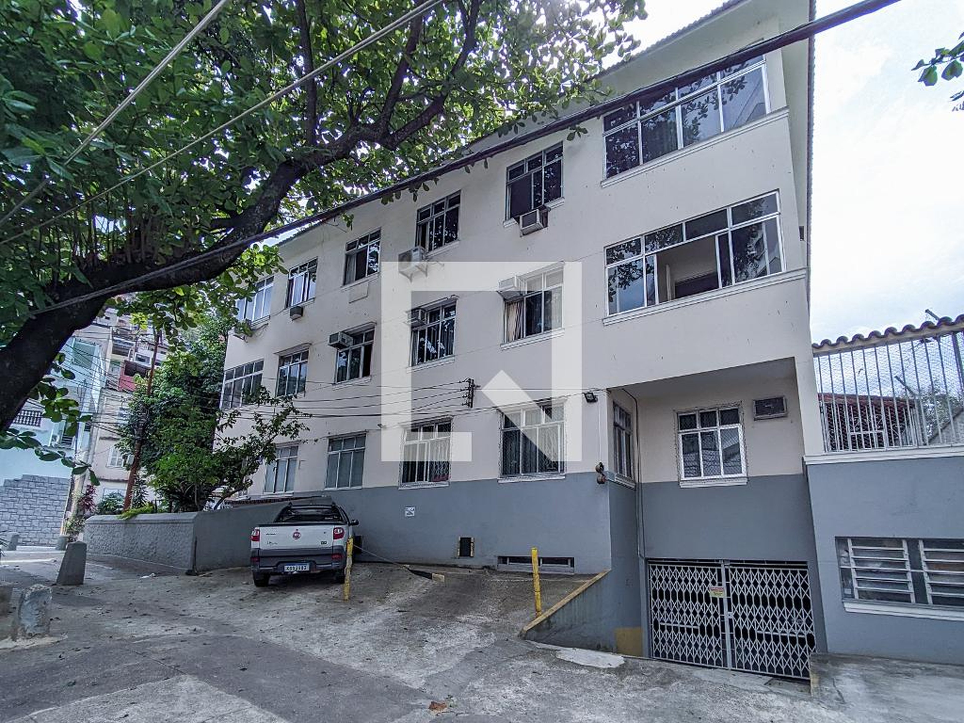 Fachada do Prédio Edifício São Miguel da Tijuca