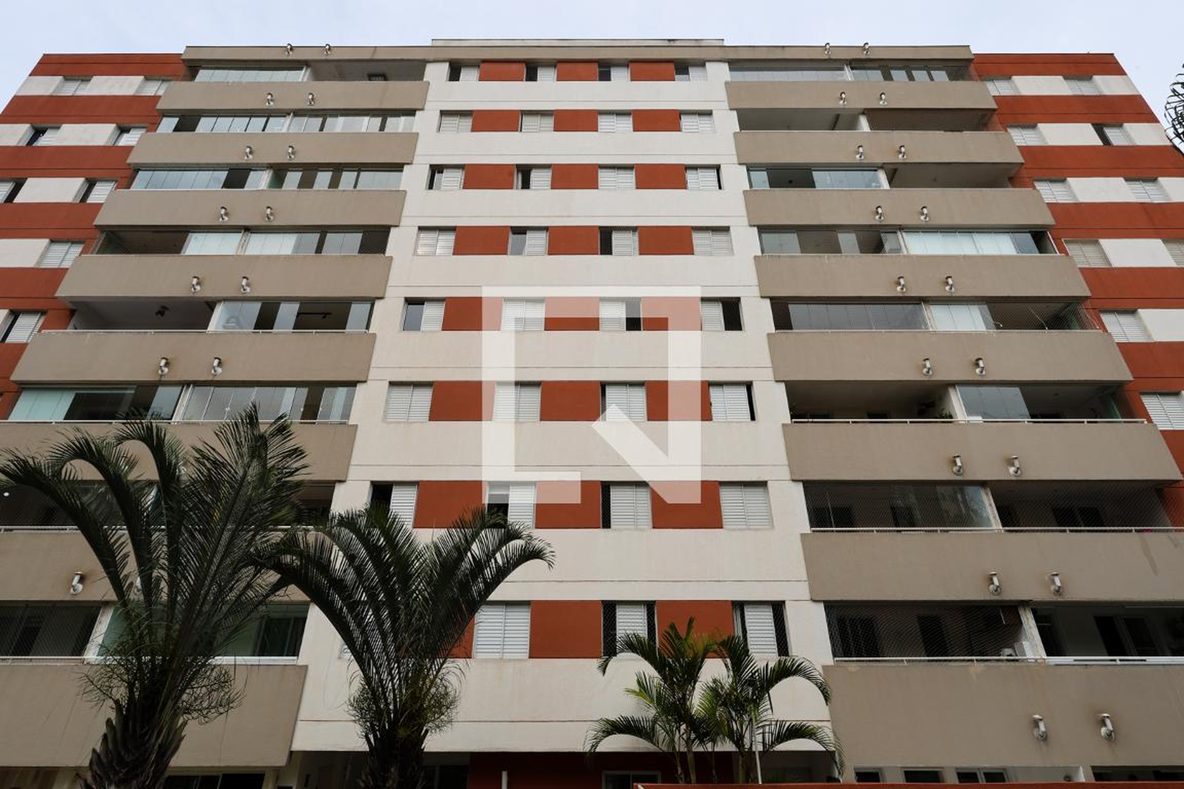 Fachada do prédio Condomínio Praça da Vila