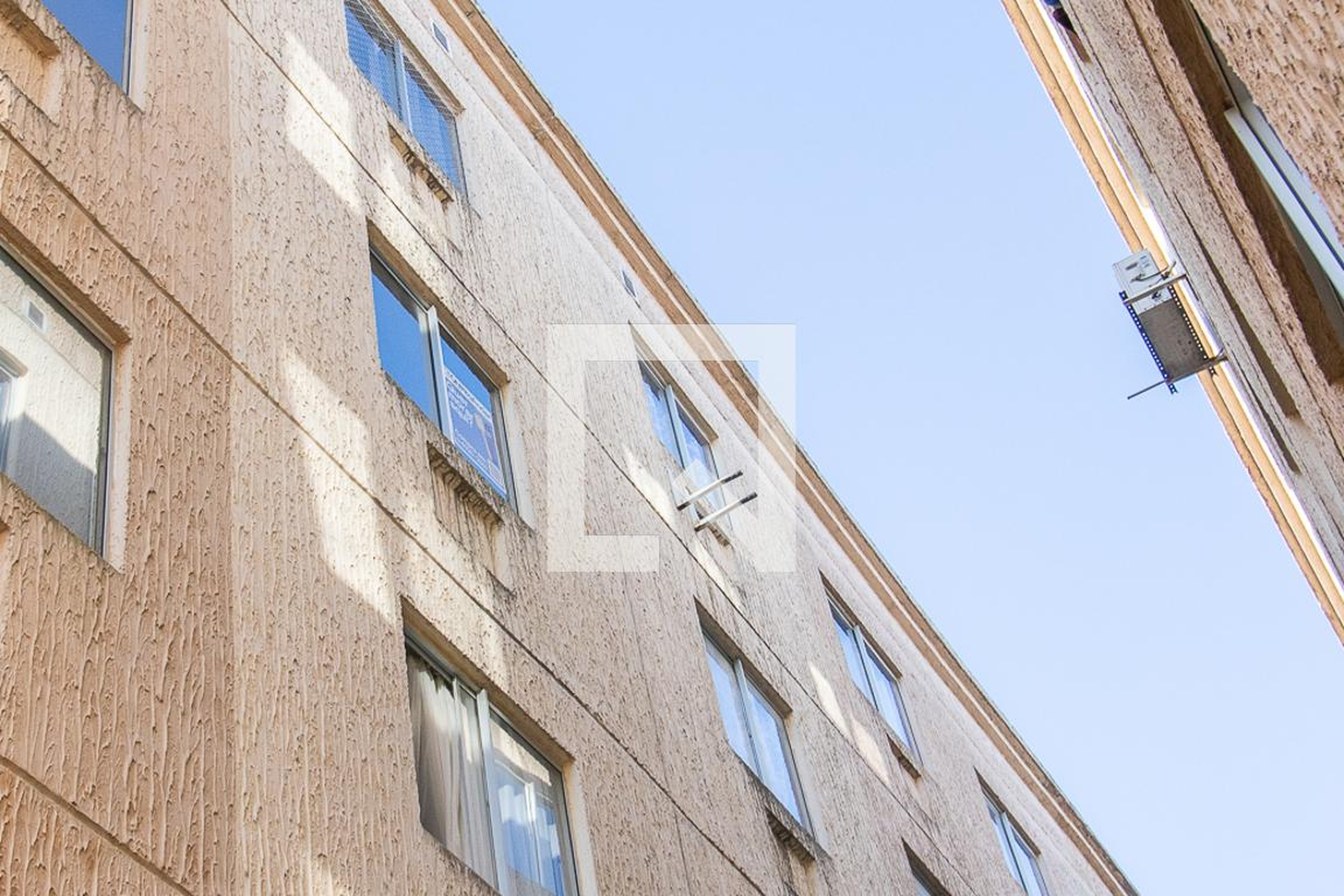 Fachada Condomínio em Avenida Bernardino Silveira Amorim, 1818