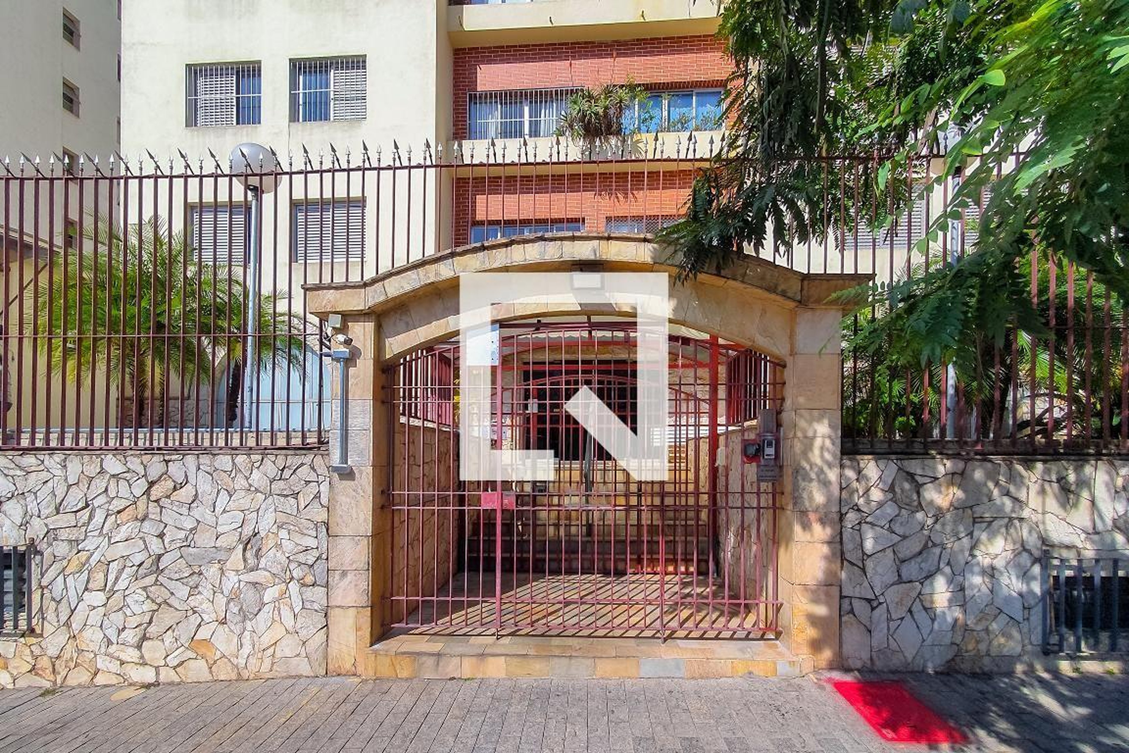Entrada - Edifício São Roberto