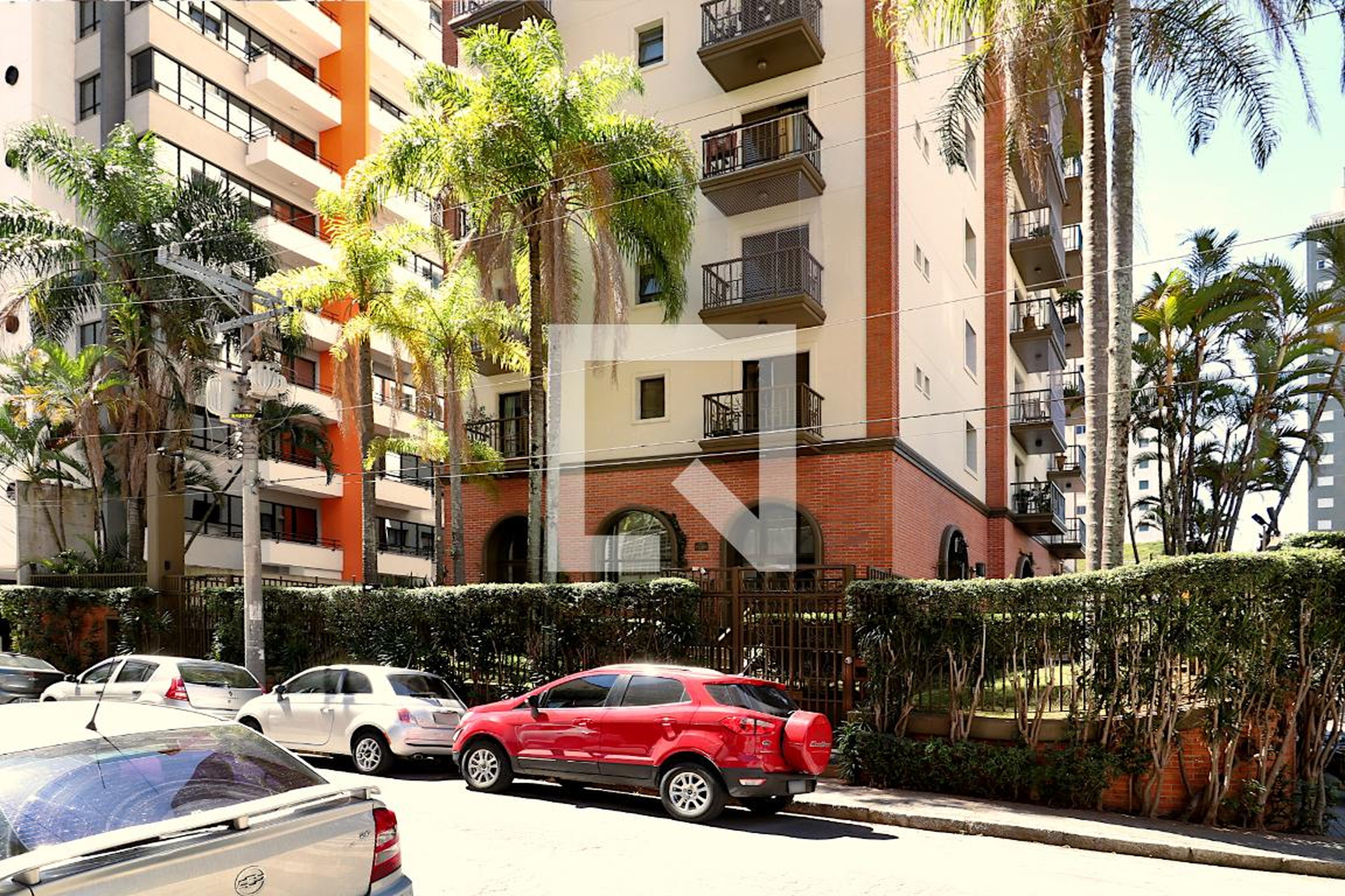 Fachada Condomínio Chateau Chambord