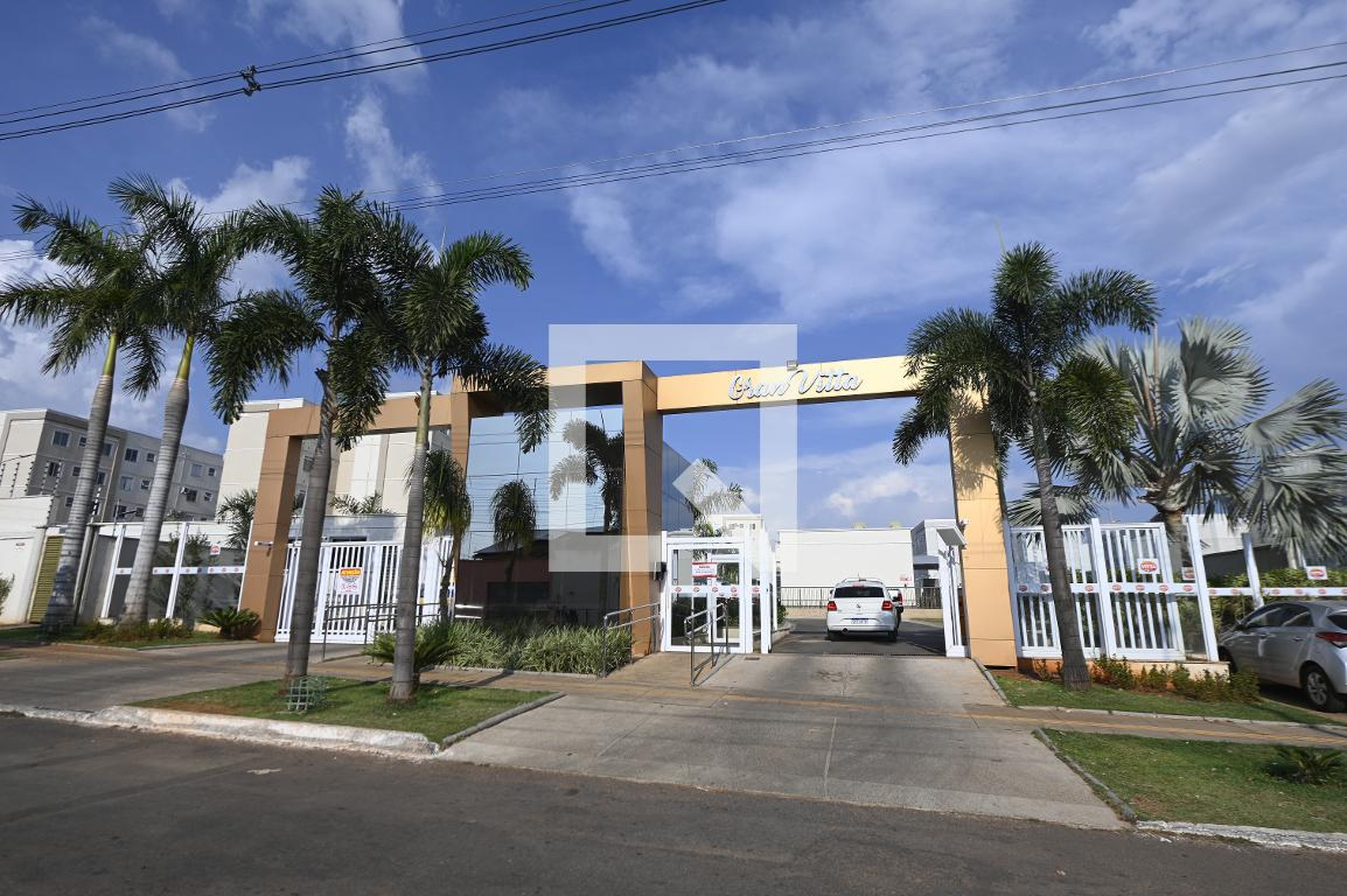 Fachada Condomínio em Rua Rit 3 Condomínio Gran Vitta, 0