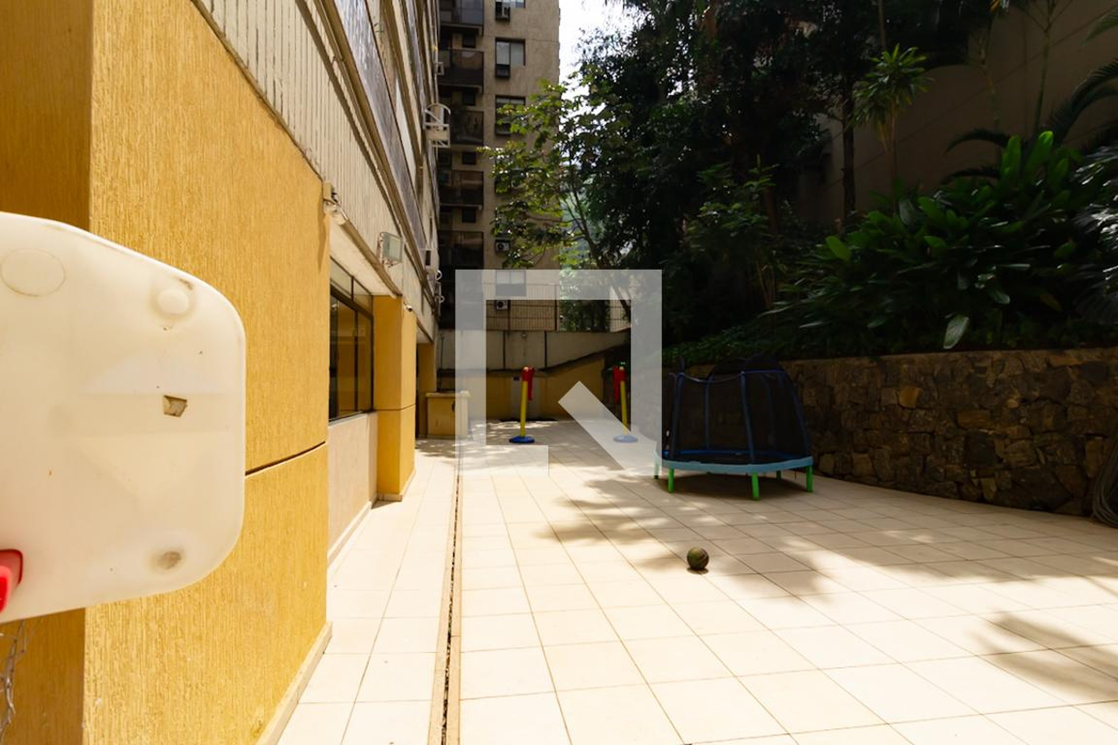 Brinquedoteca - Helena Morley