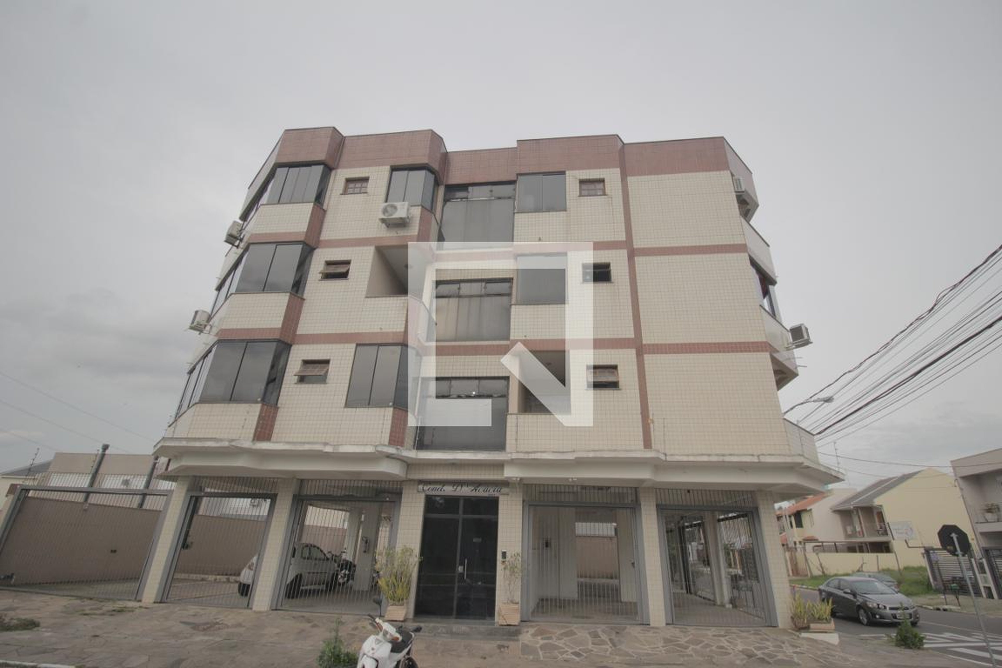 Fachada do Prédio Edifício Residencial e Comercial Dacacia