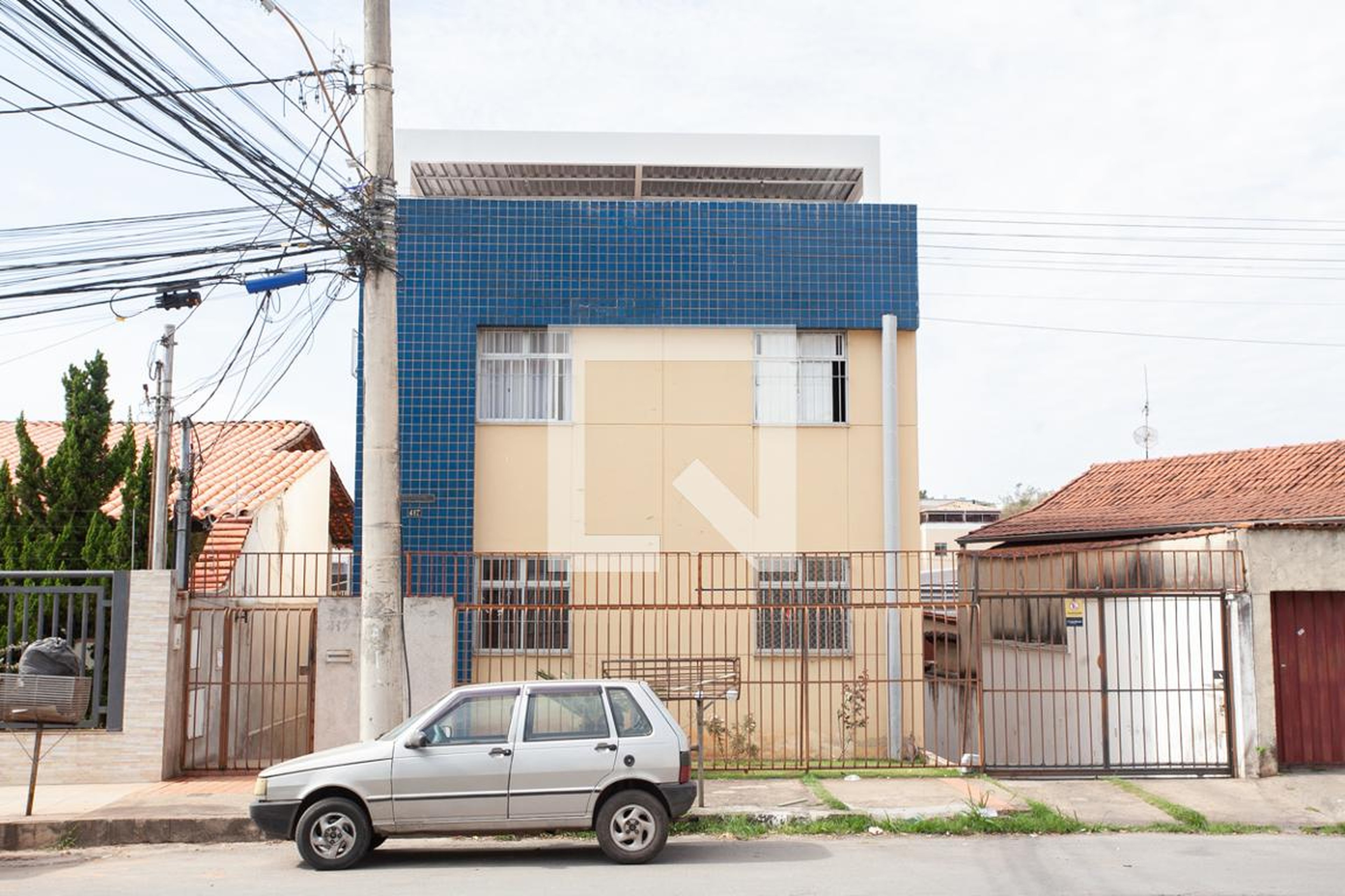 Fachada Condomínio em Rua Álvaro Martins, 417