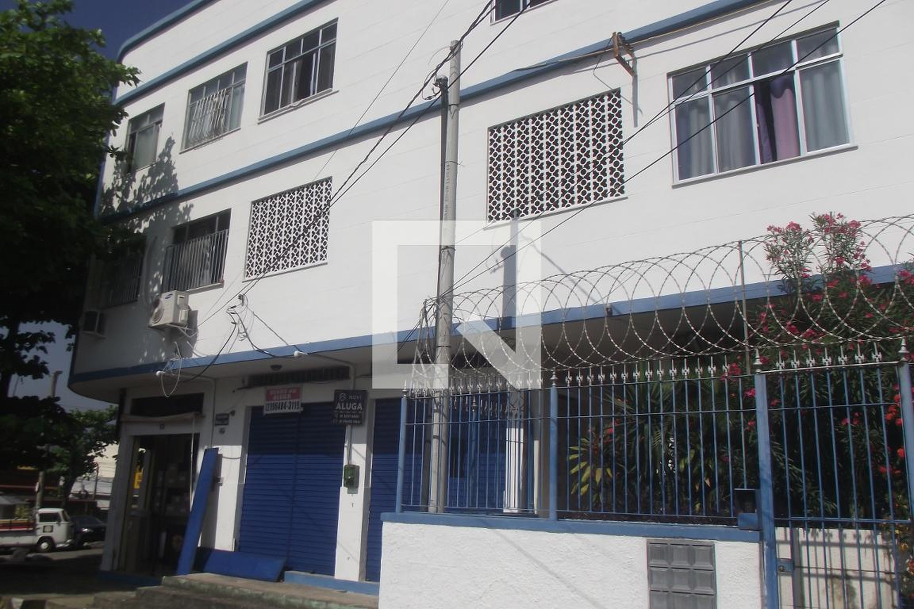 Fachada Condomínio em Travessa Manuel Lôbo, 86