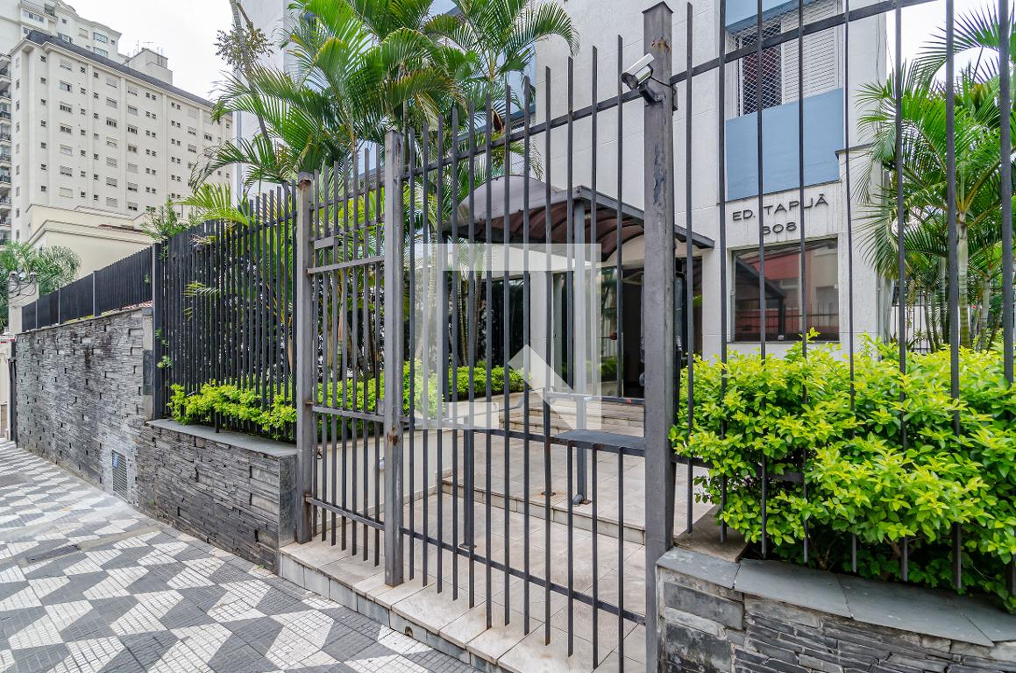 Fachada Condomínio Itapuã