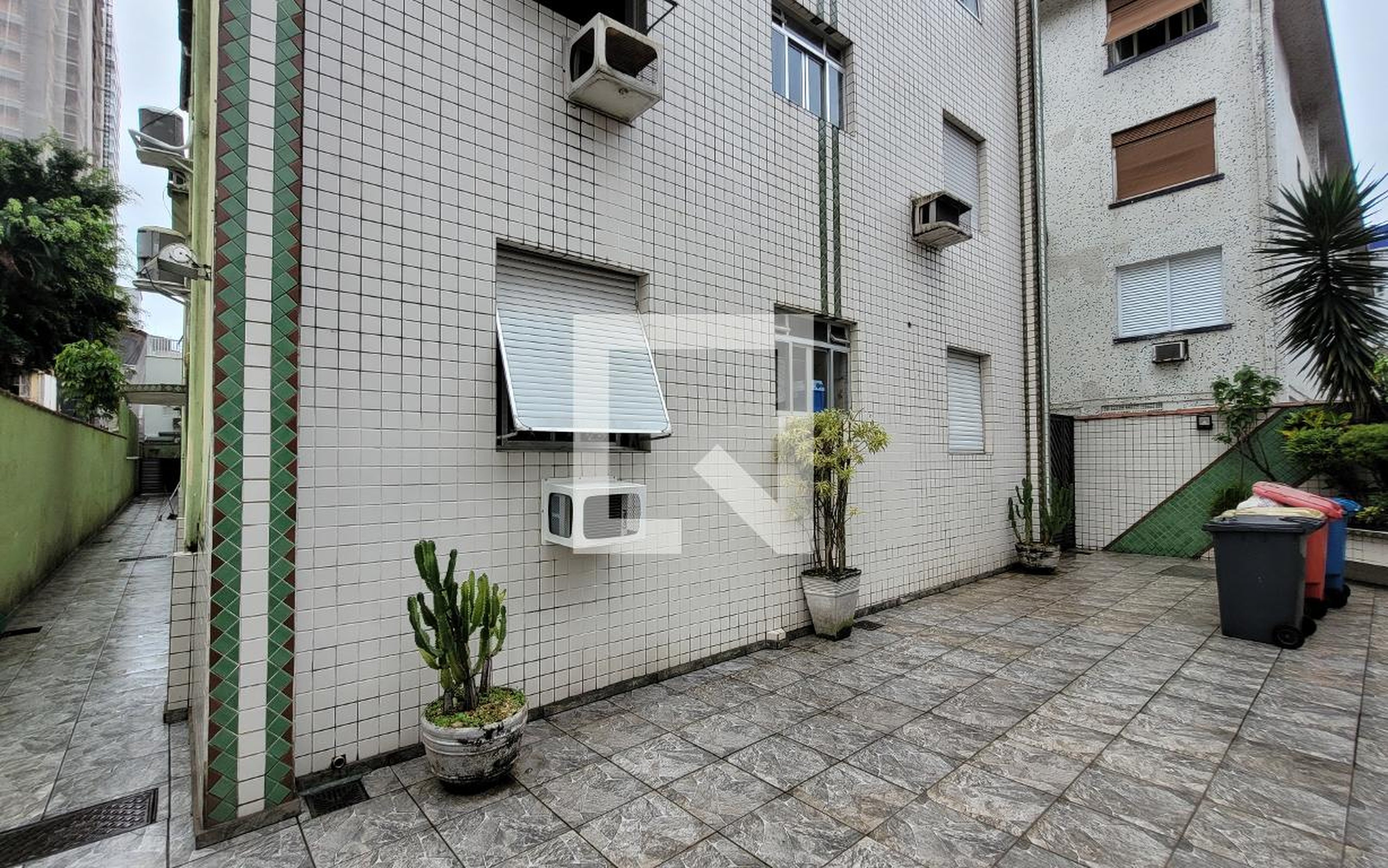 Entrada - Edifício Darcy