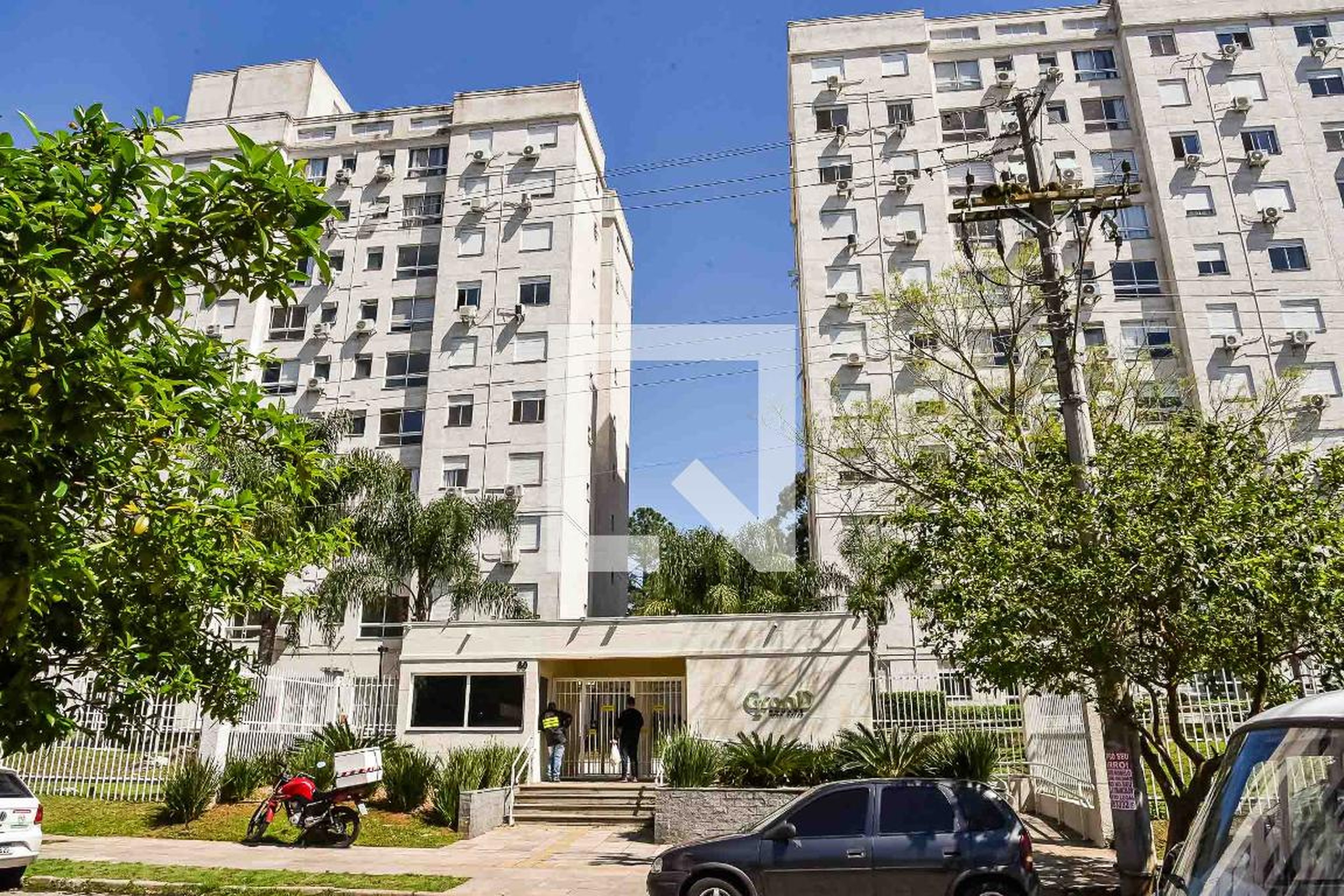 Fachada do Condomínio Condomínio Grand Square