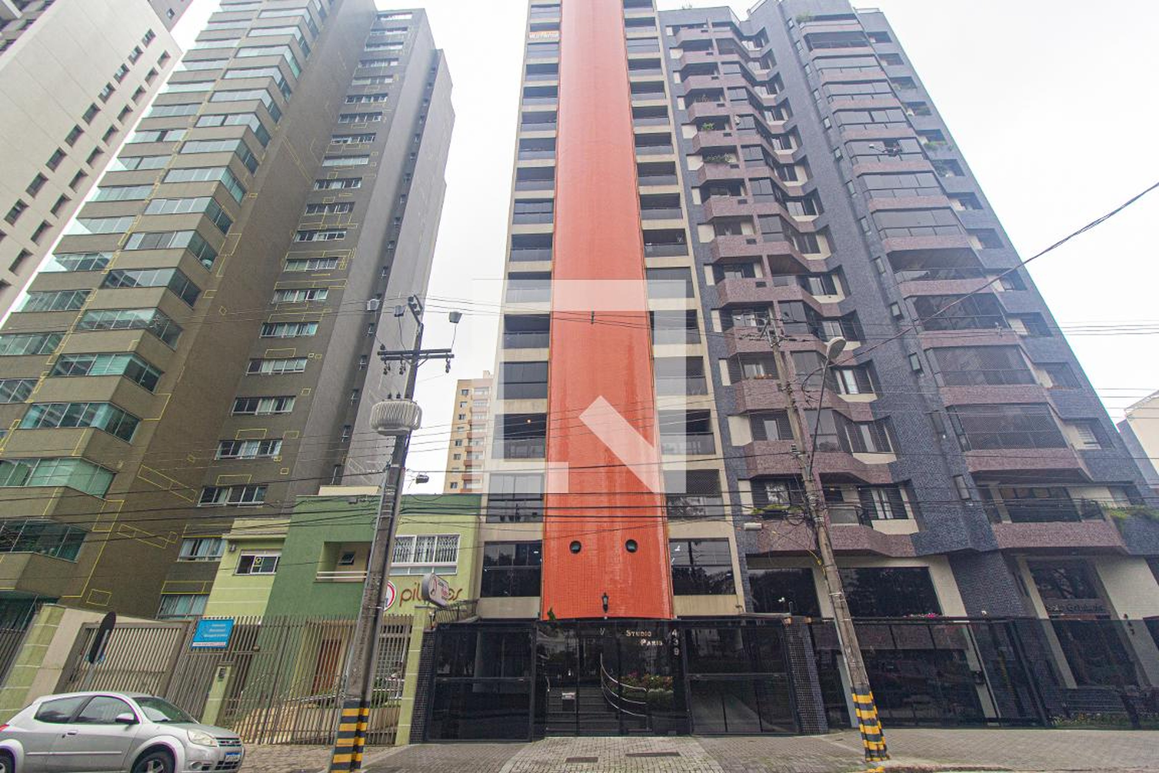 Fachada Condomínio Ed. Studio Paris