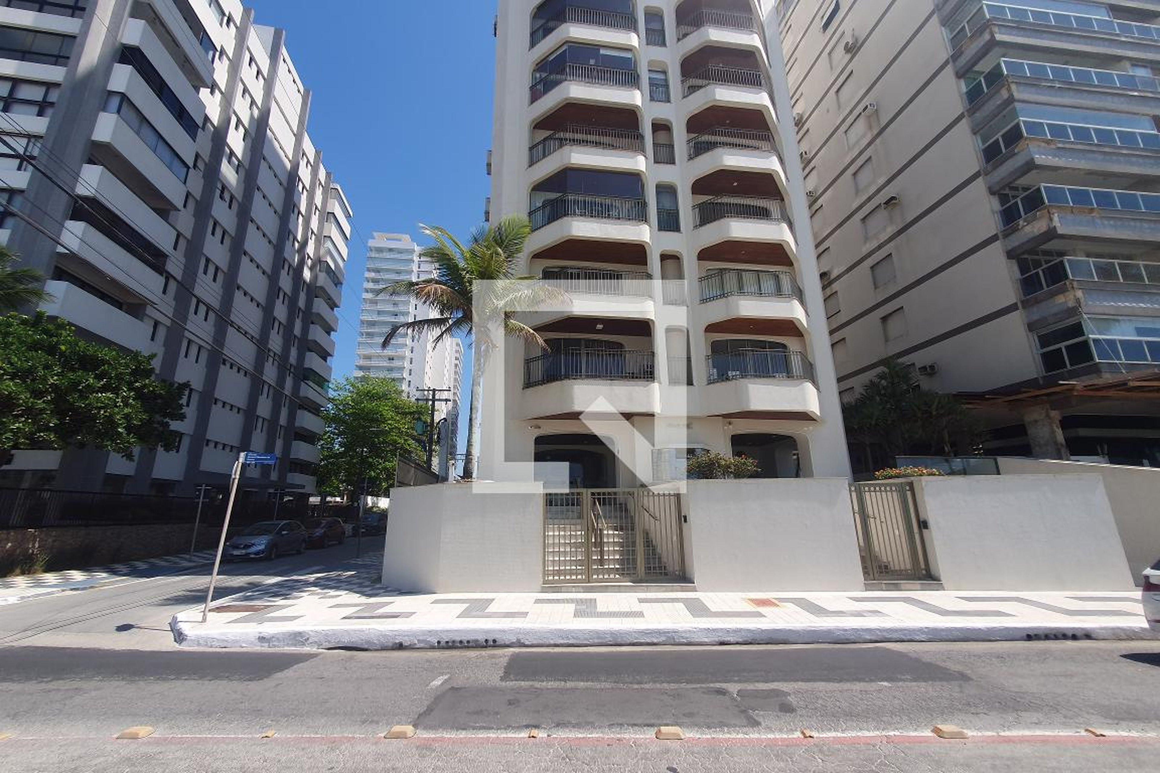 Fachada Condomínio Gran Bay