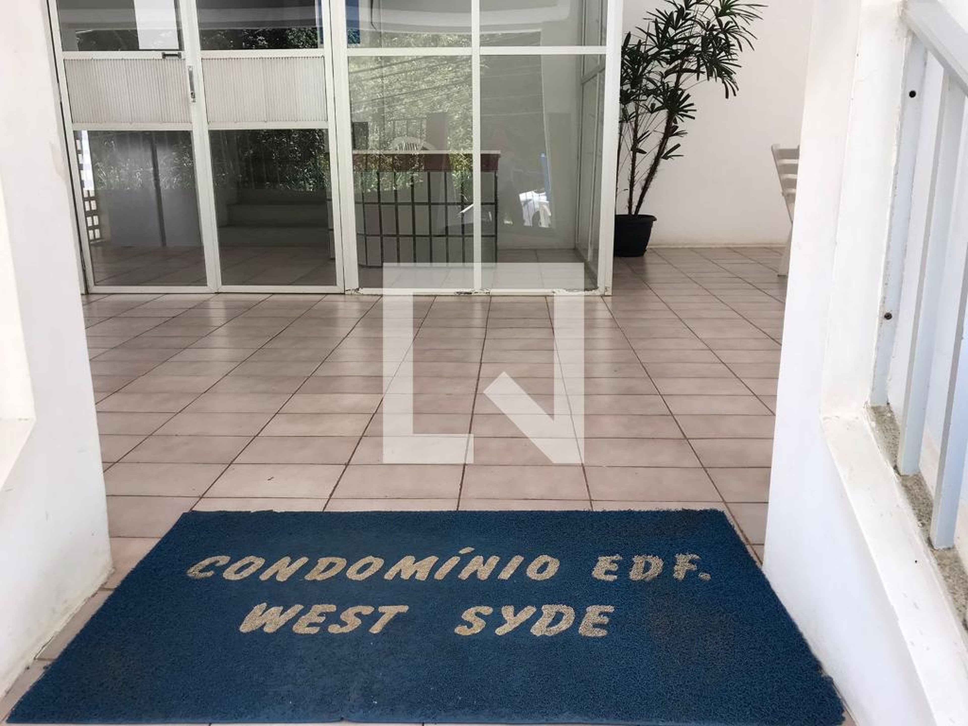 Entrada - Edifício West Side