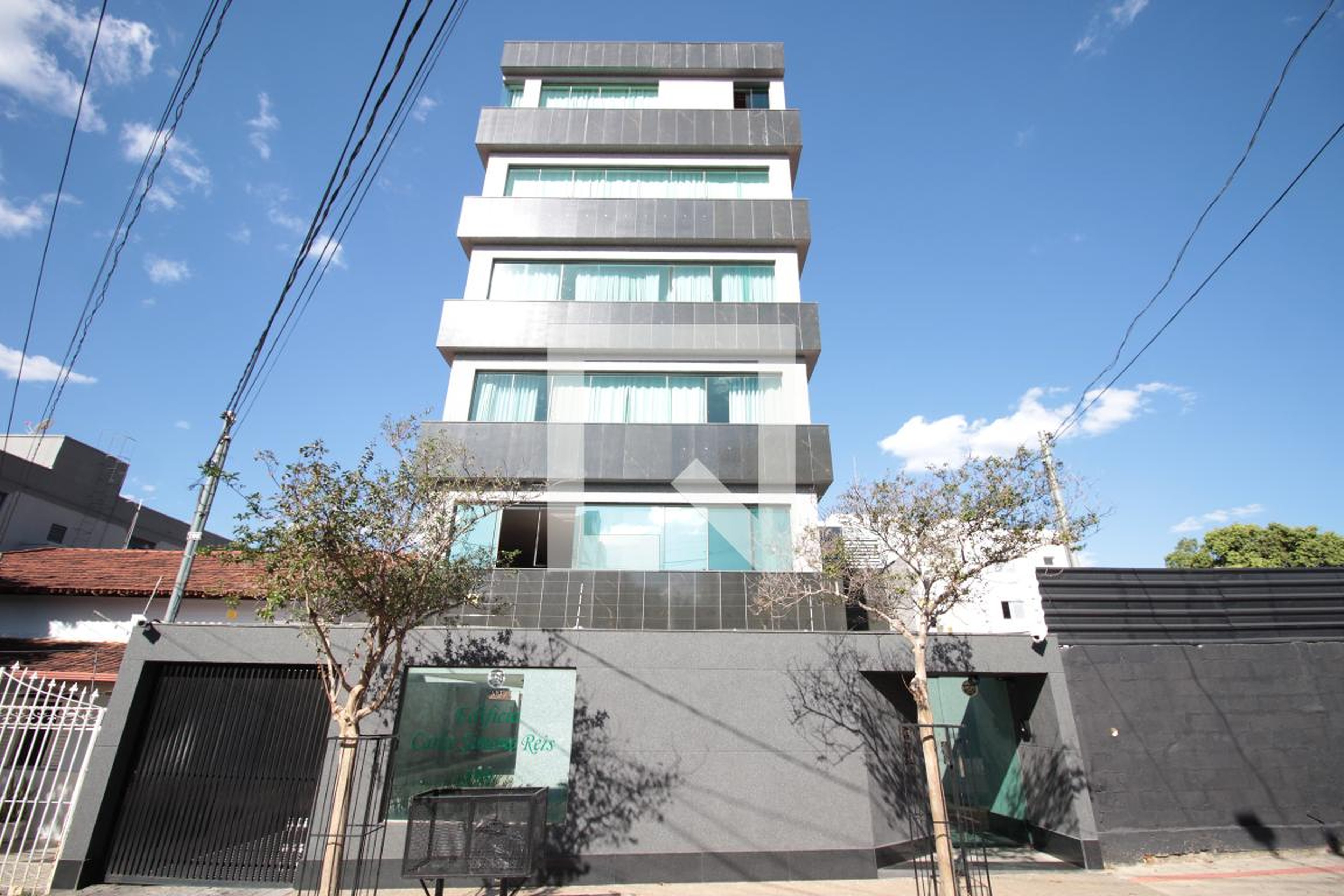 Fachada Edifício Residencial Carla Simone Reis