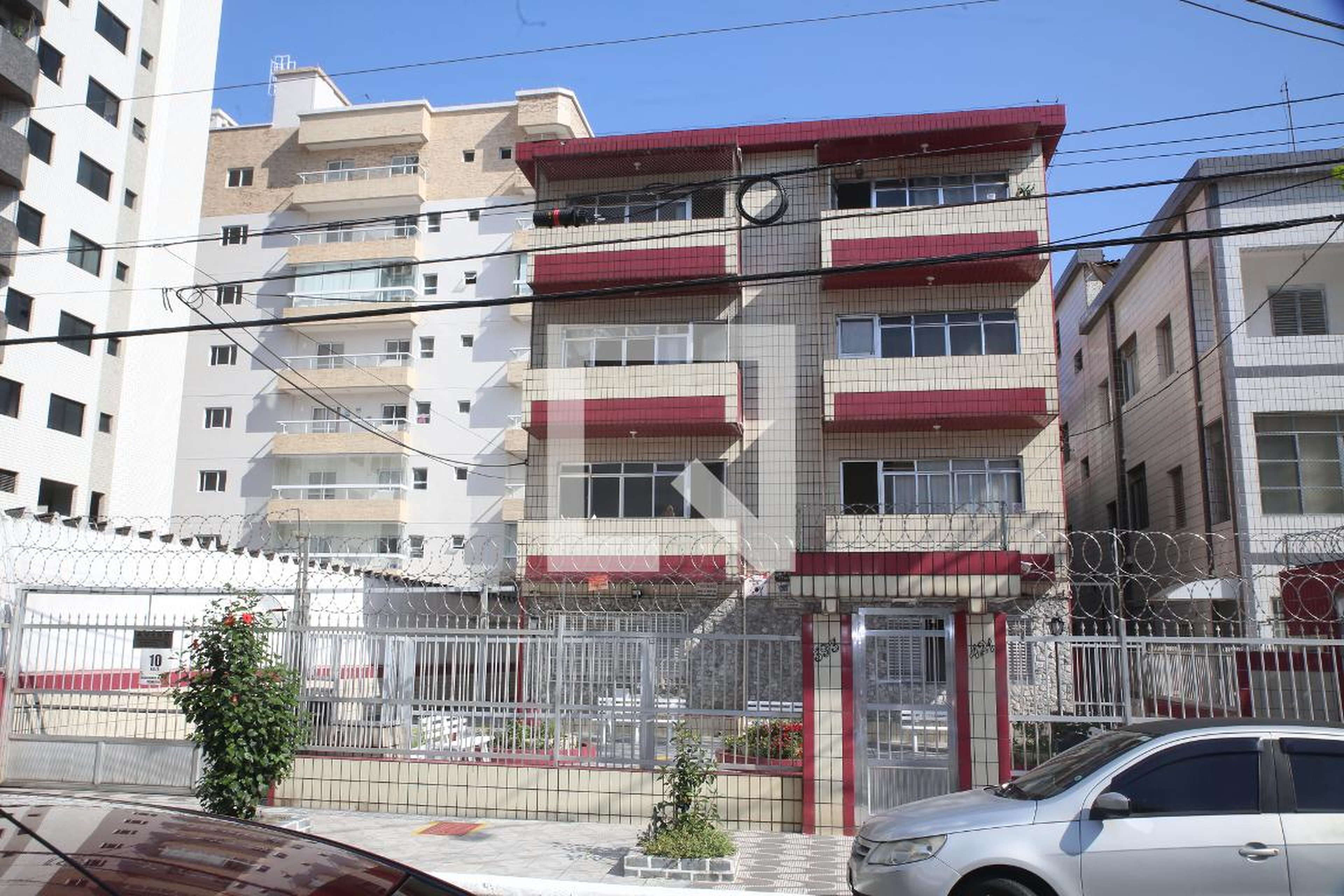 Fachada Condomínio em Rua Amazonas, 401