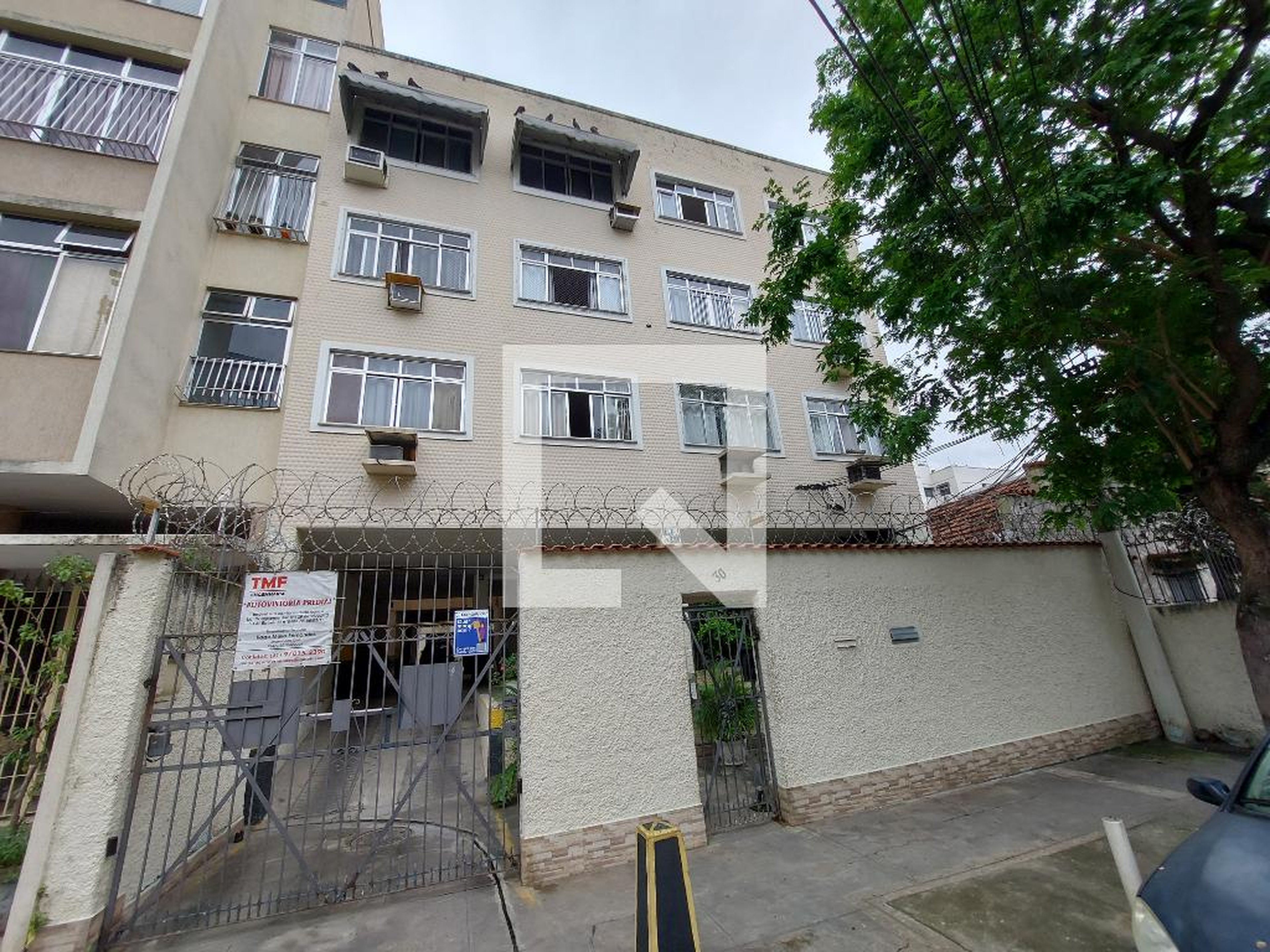 Fachada do Condomínio Condomínio Conselheiro Ferraz