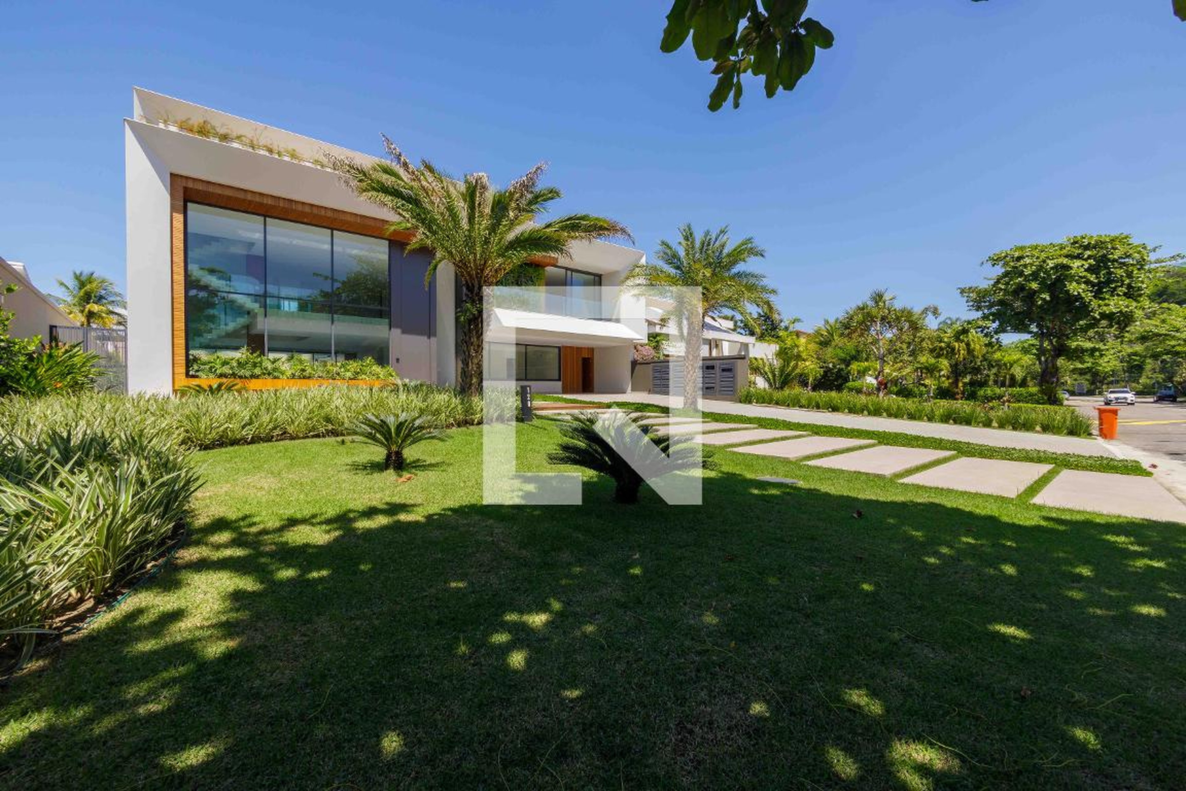 Fachada Condomínio Mansões